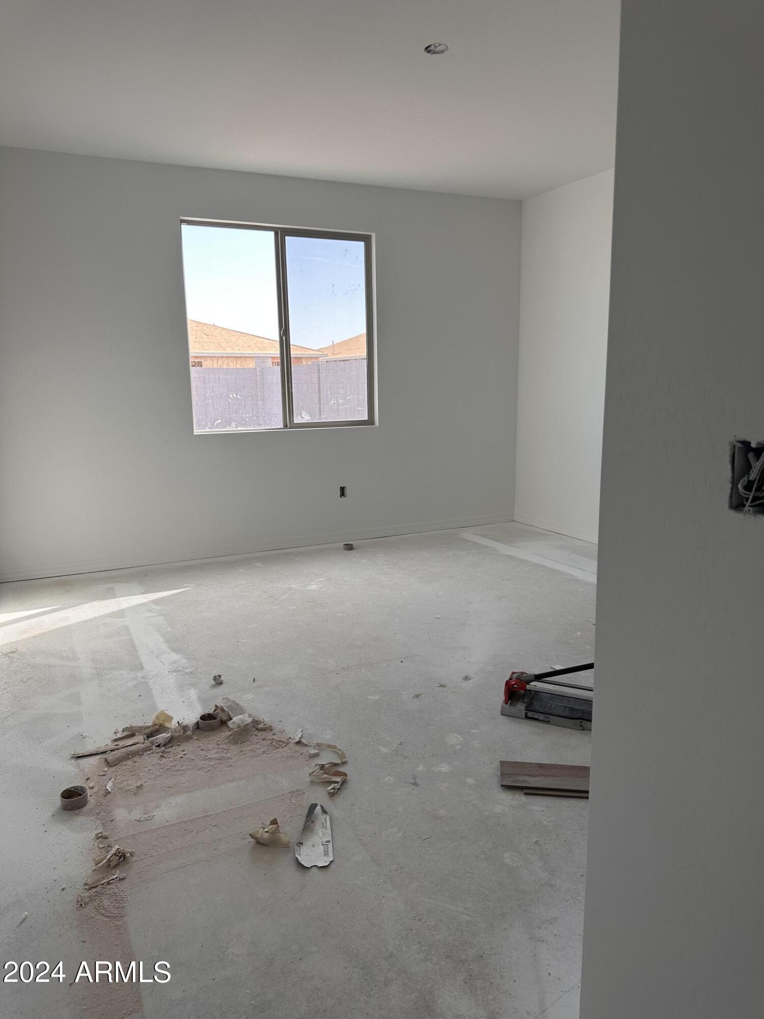 7671 W AVENIDA DEL REY --