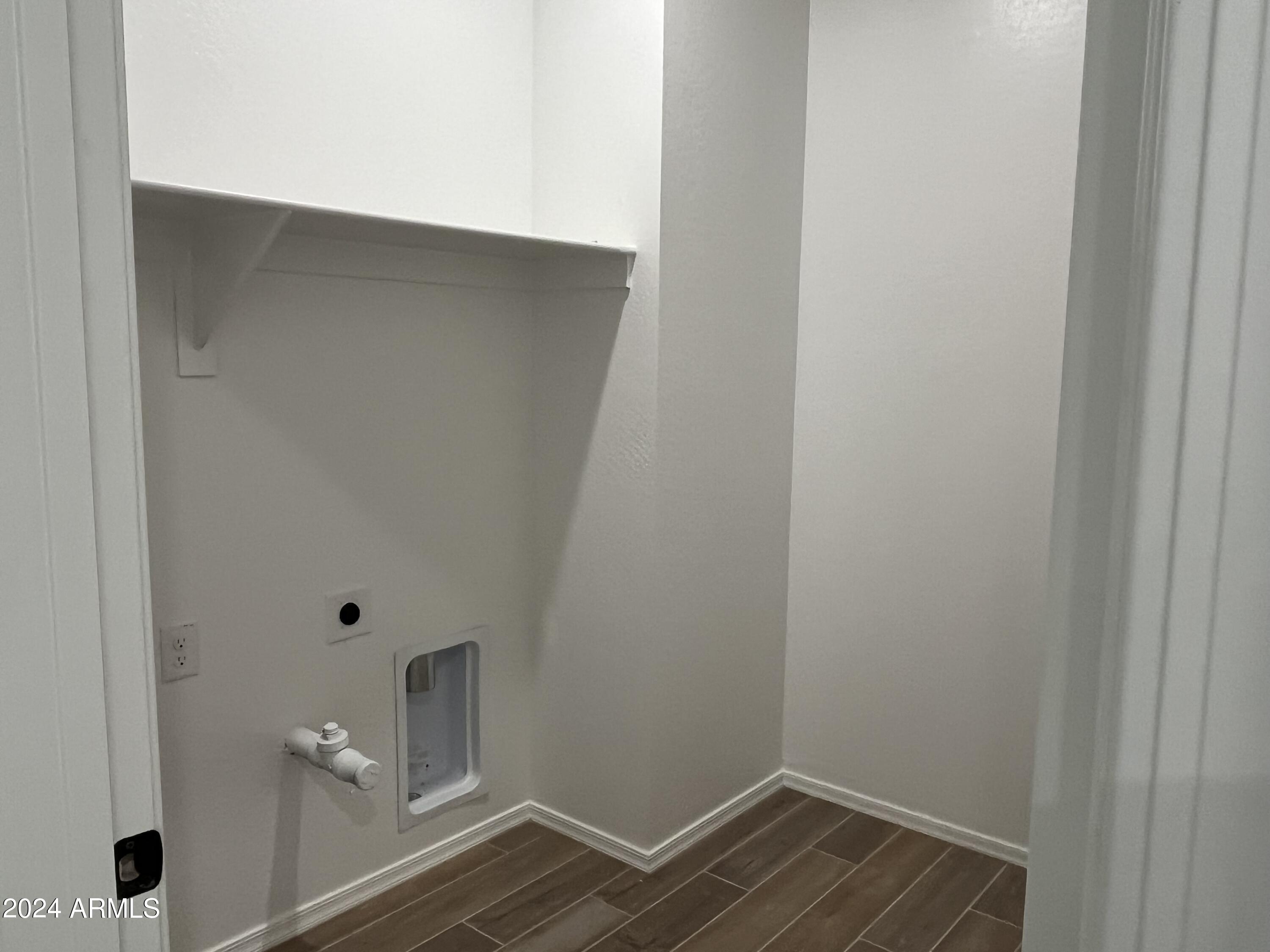 24090 W HUNTINGTON Drive