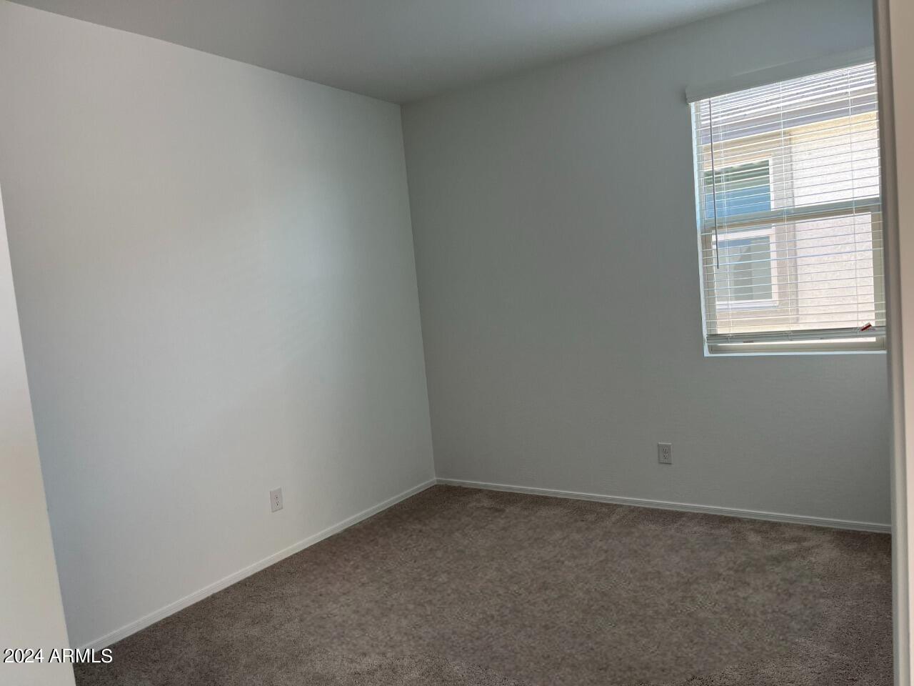24094 W HUNTINGTON Drive