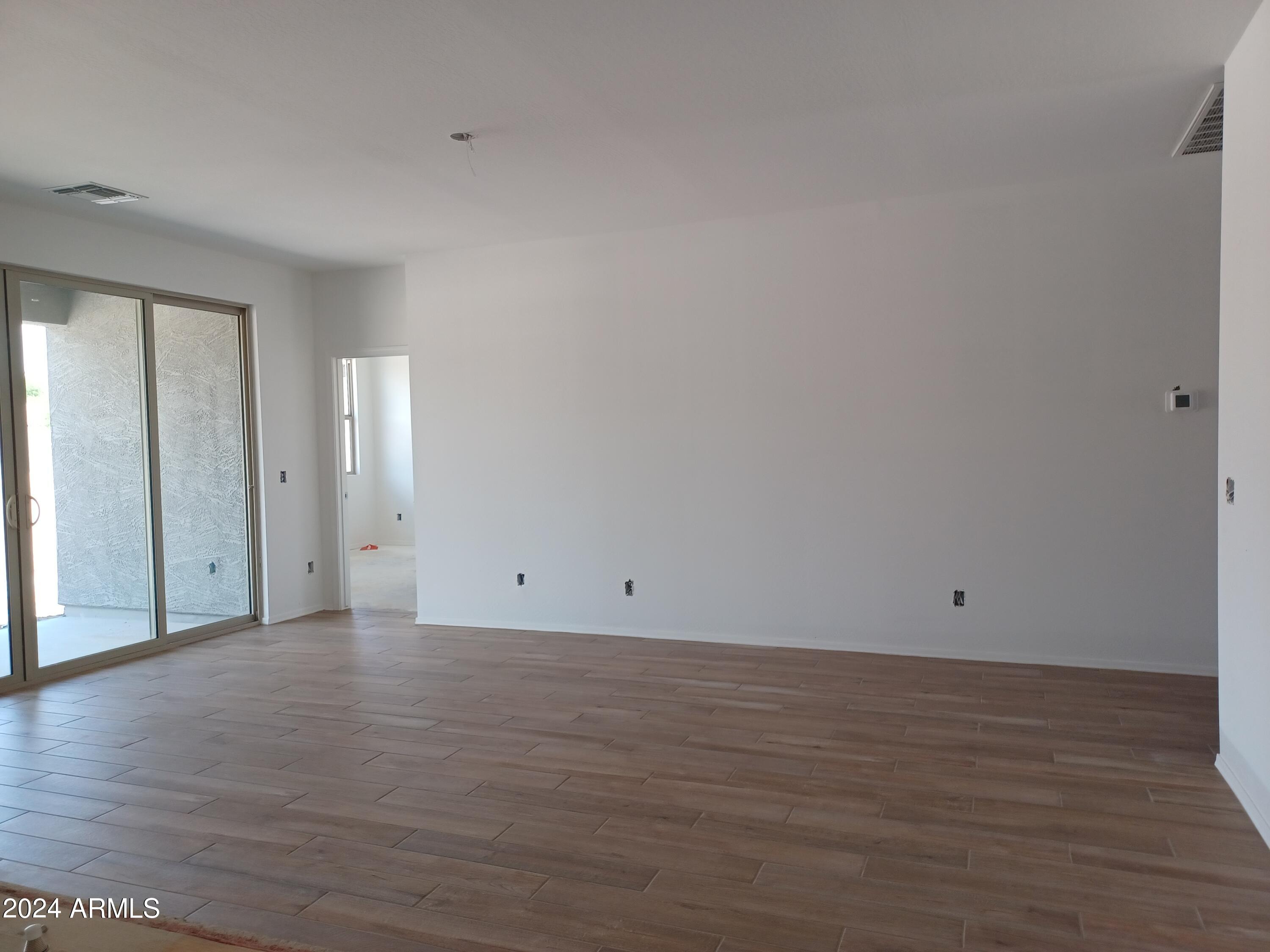 24080 W HIDALGO Avenue