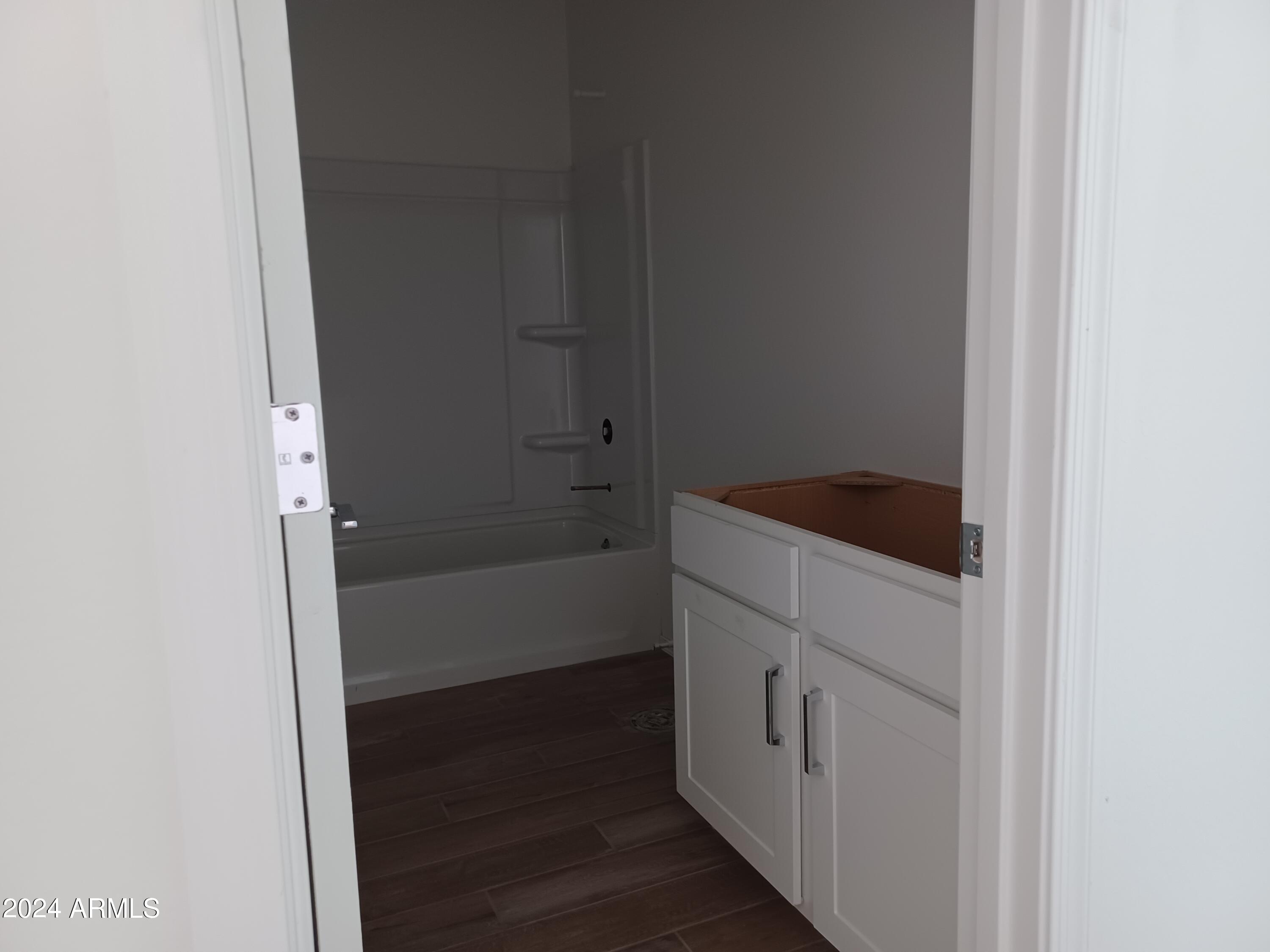 24080 W HIDALGO Avenue