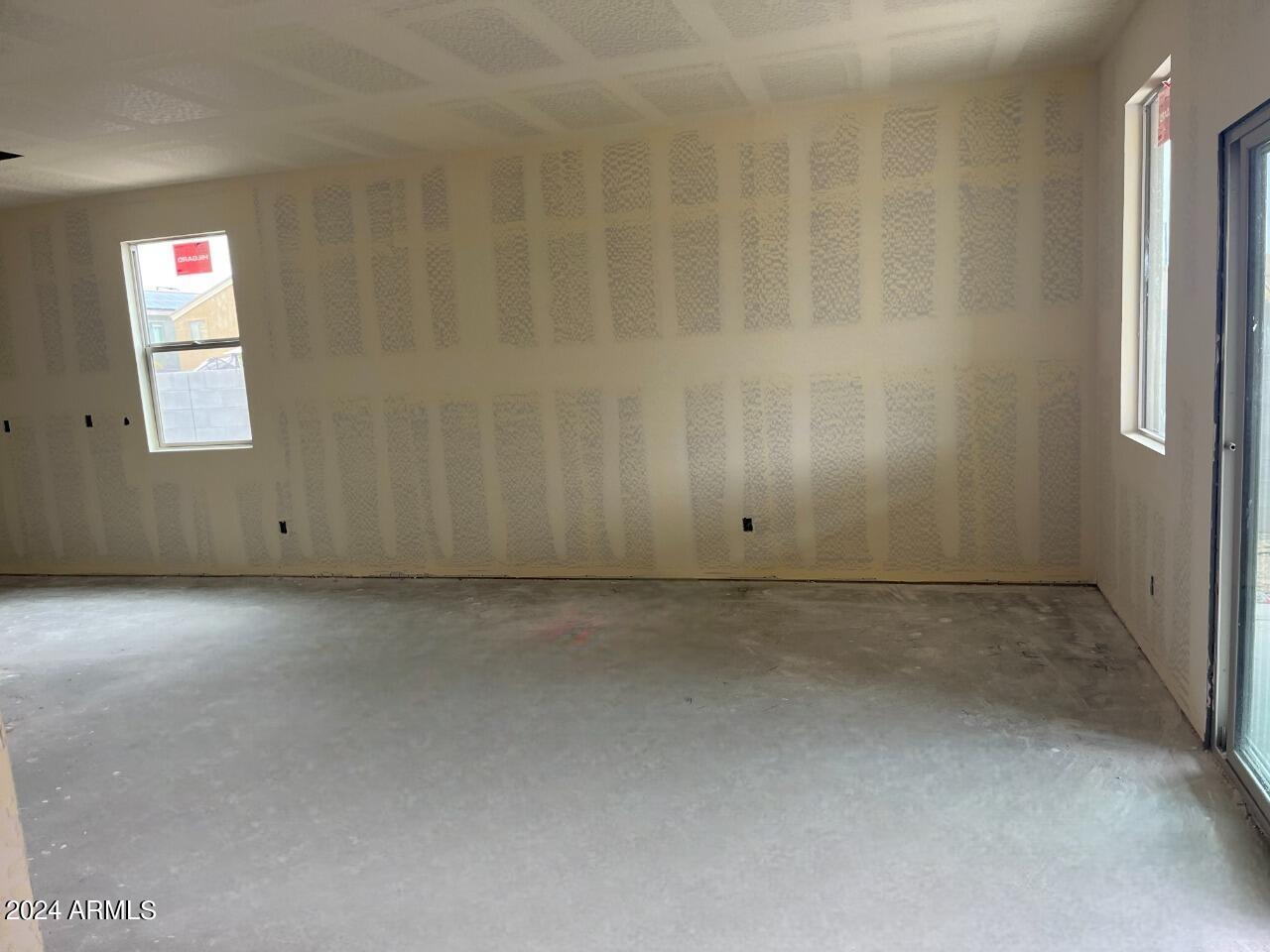 24077 W HIDALGO Avenue