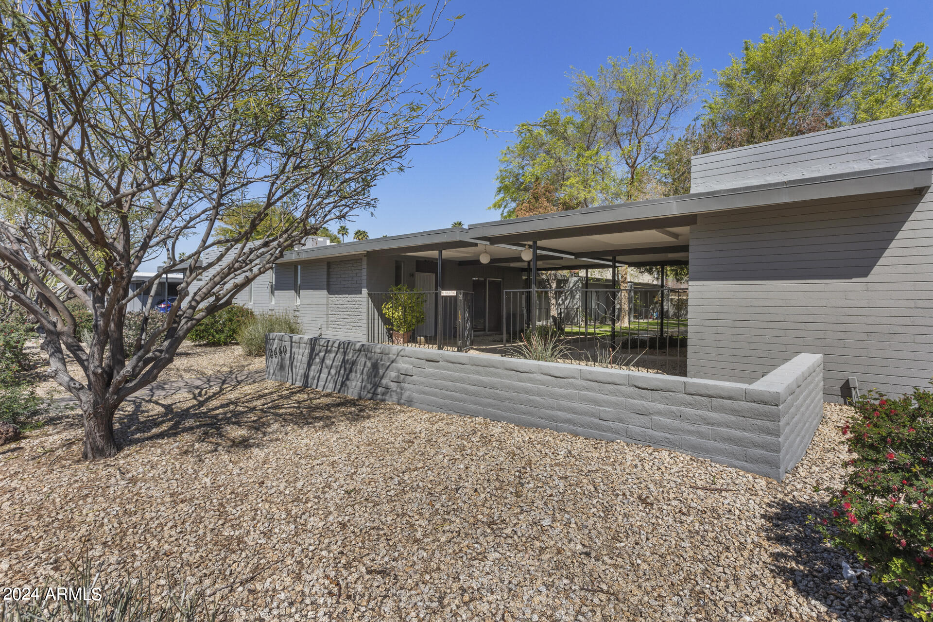 3660 E MONTECITO Avenue # 16