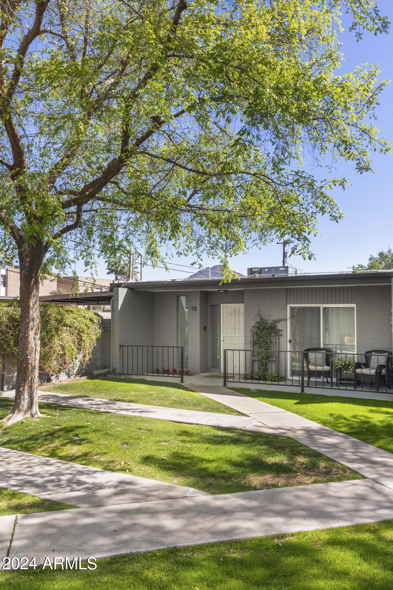 3660 E MONTECITO Avenue # 16
