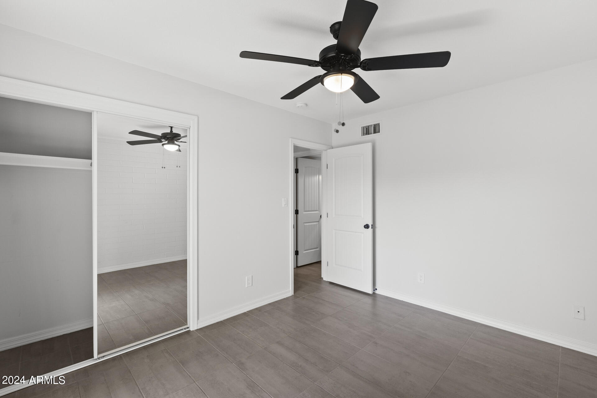 3660 E MONTECITO Avenue # 16