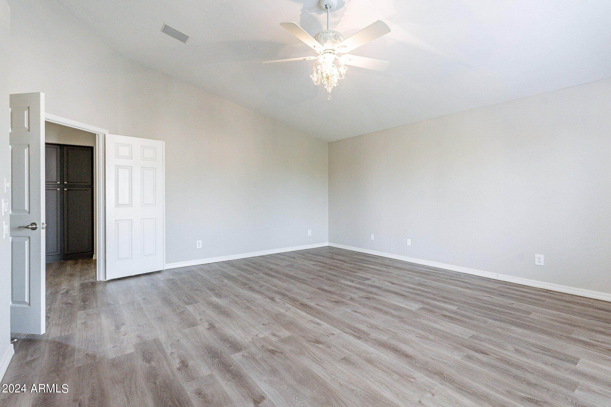 4414 E MORNING VISTA Lane