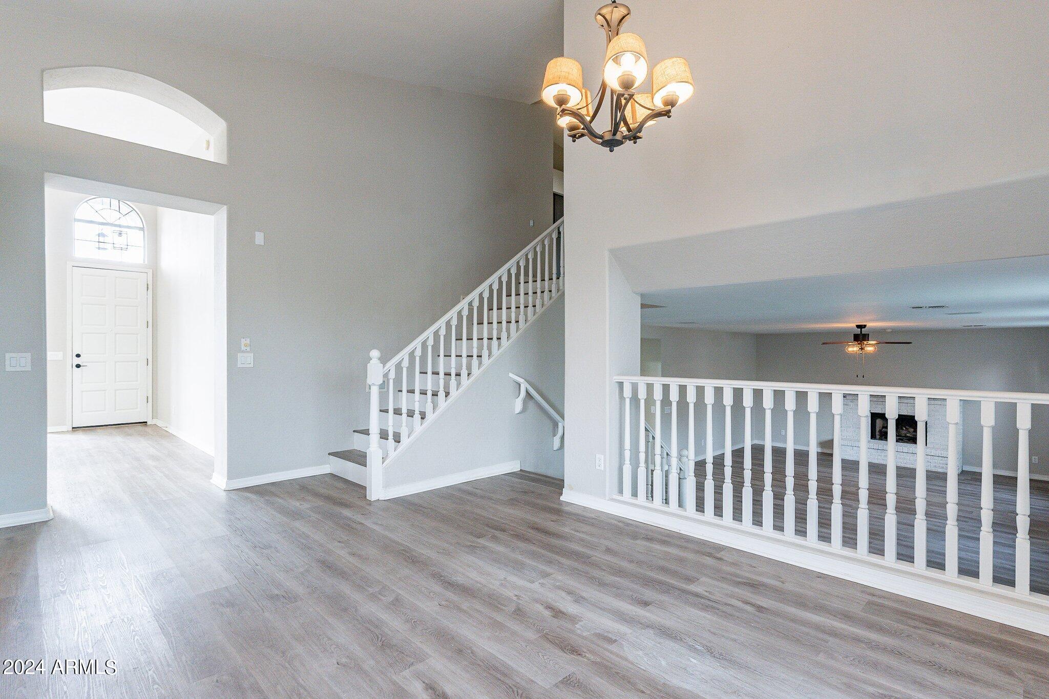 4414 E MORNING VISTA Lane