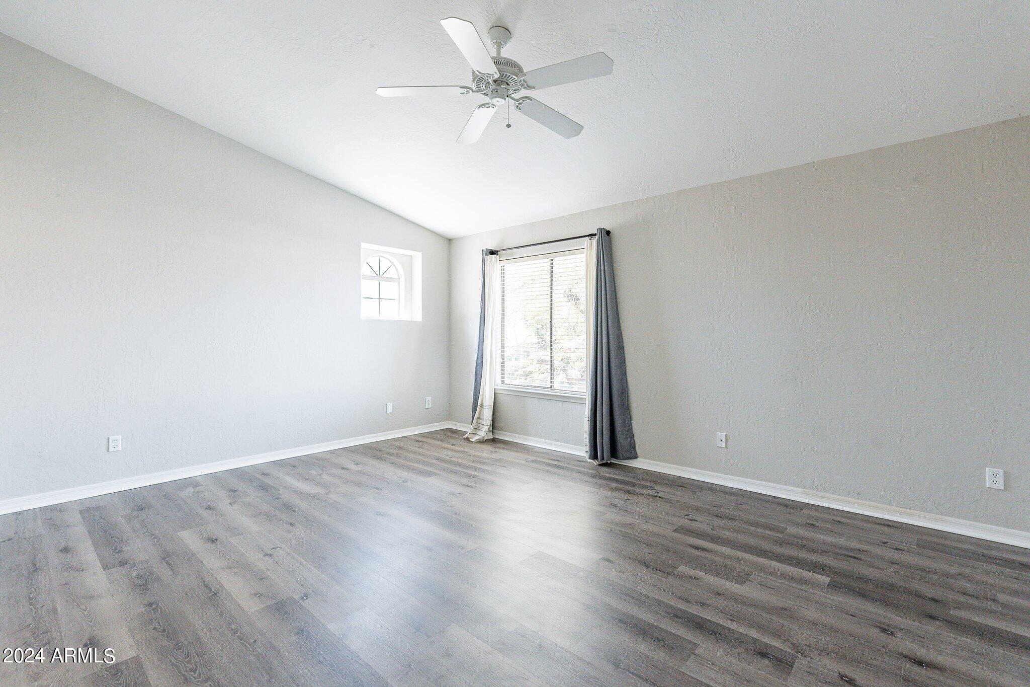 4414 E MORNING VISTA Lane