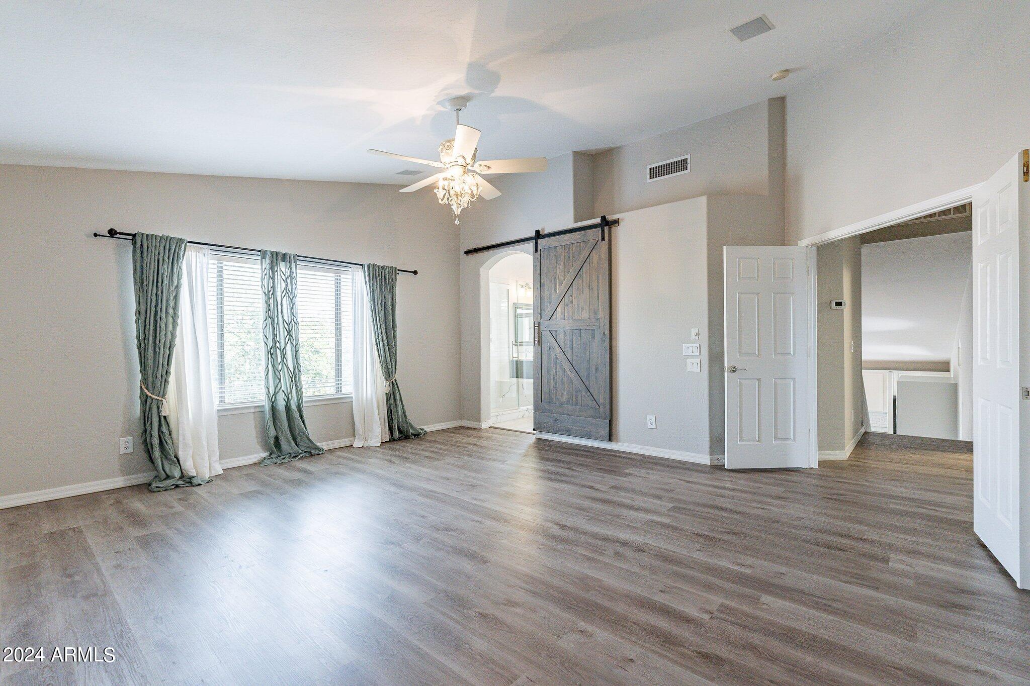 4414 E MORNING VISTA Lane