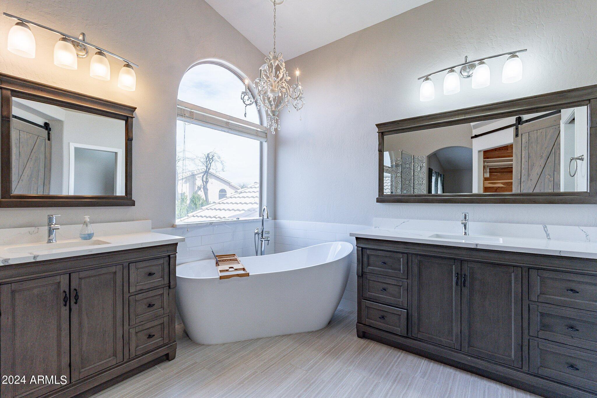 4414 E MORNING VISTA Lane