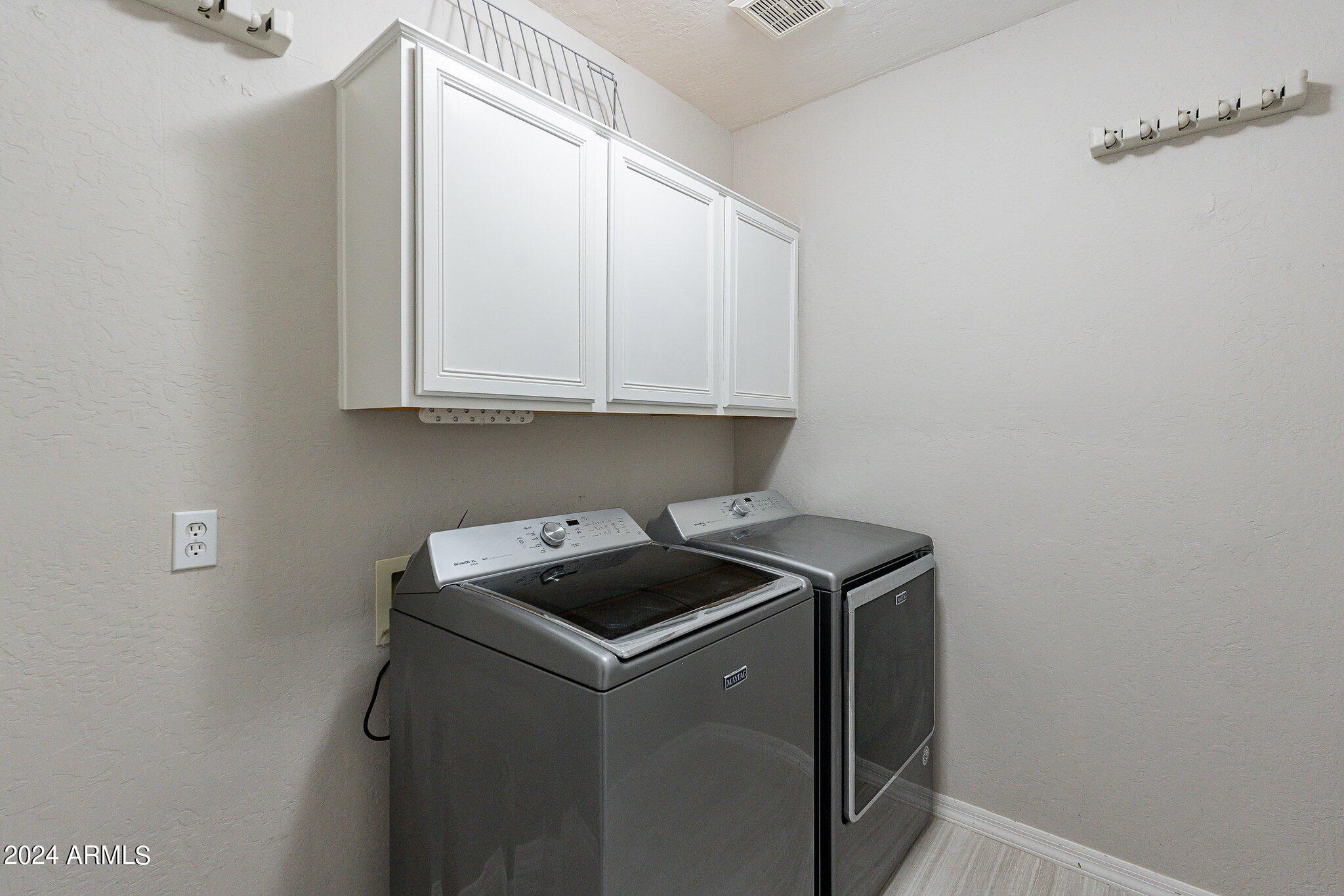 4414 E MORNING VISTA Lane