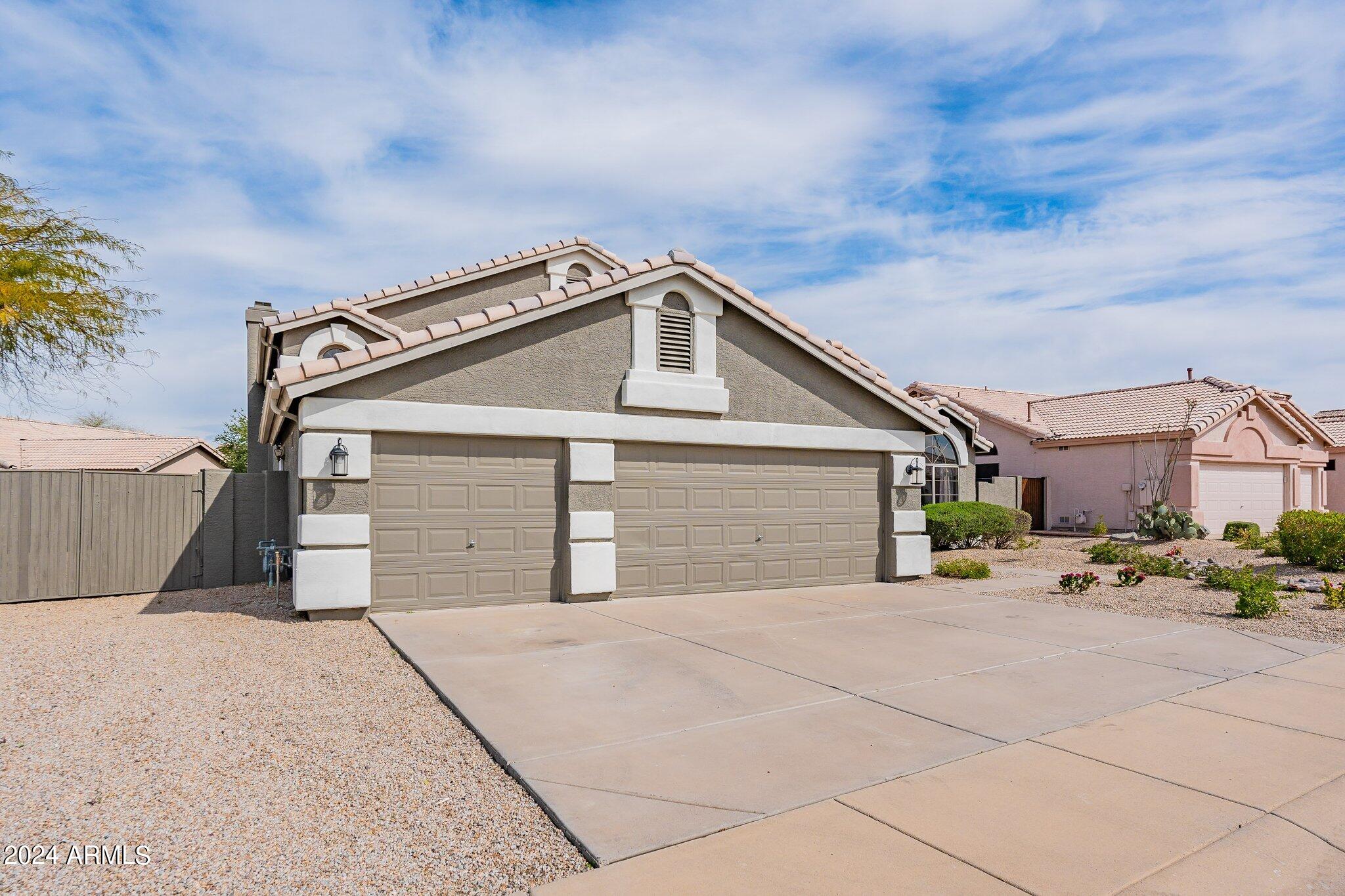 4414 E MORNING VISTA Lane