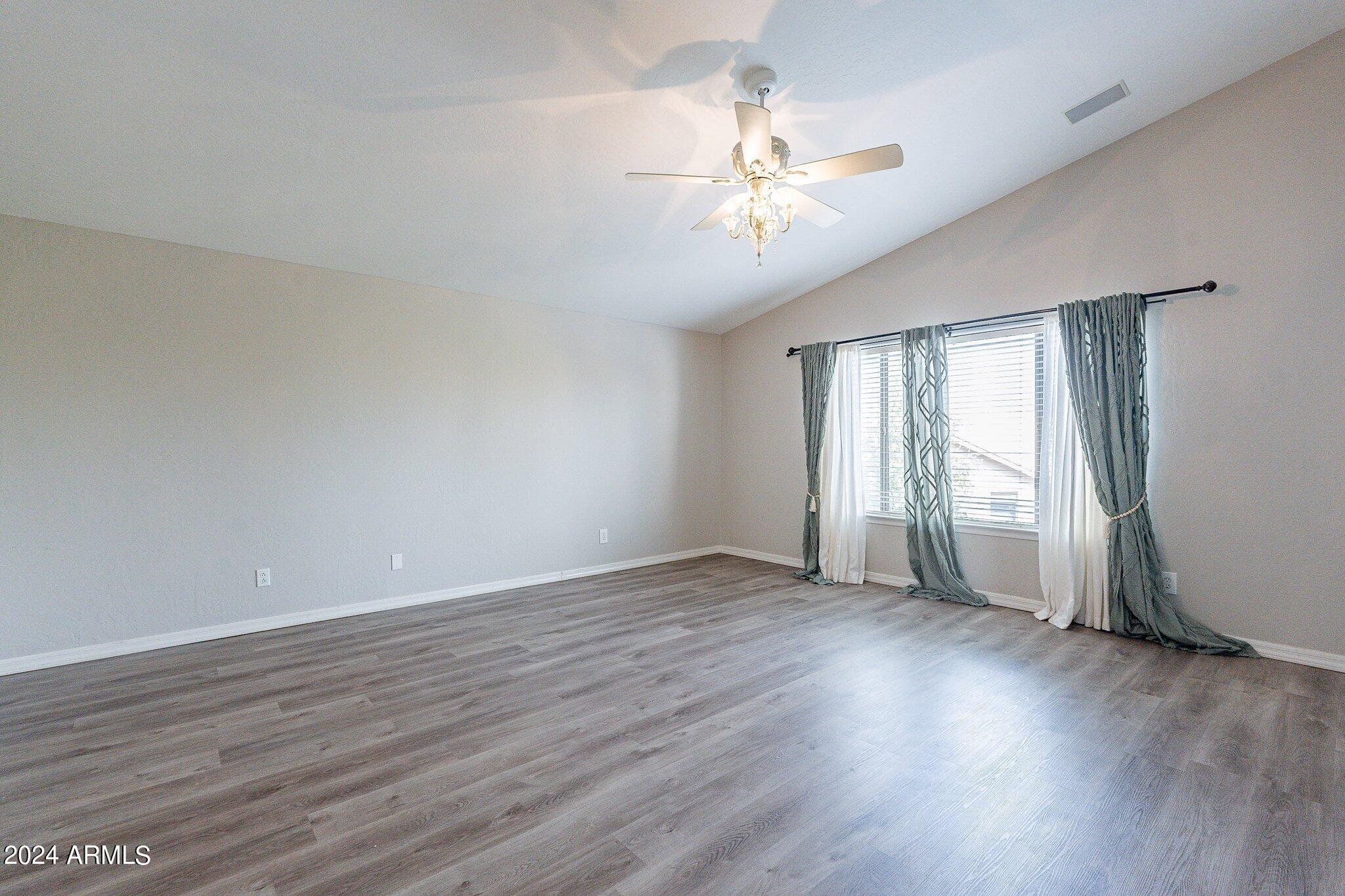 4414 E MORNING VISTA Lane