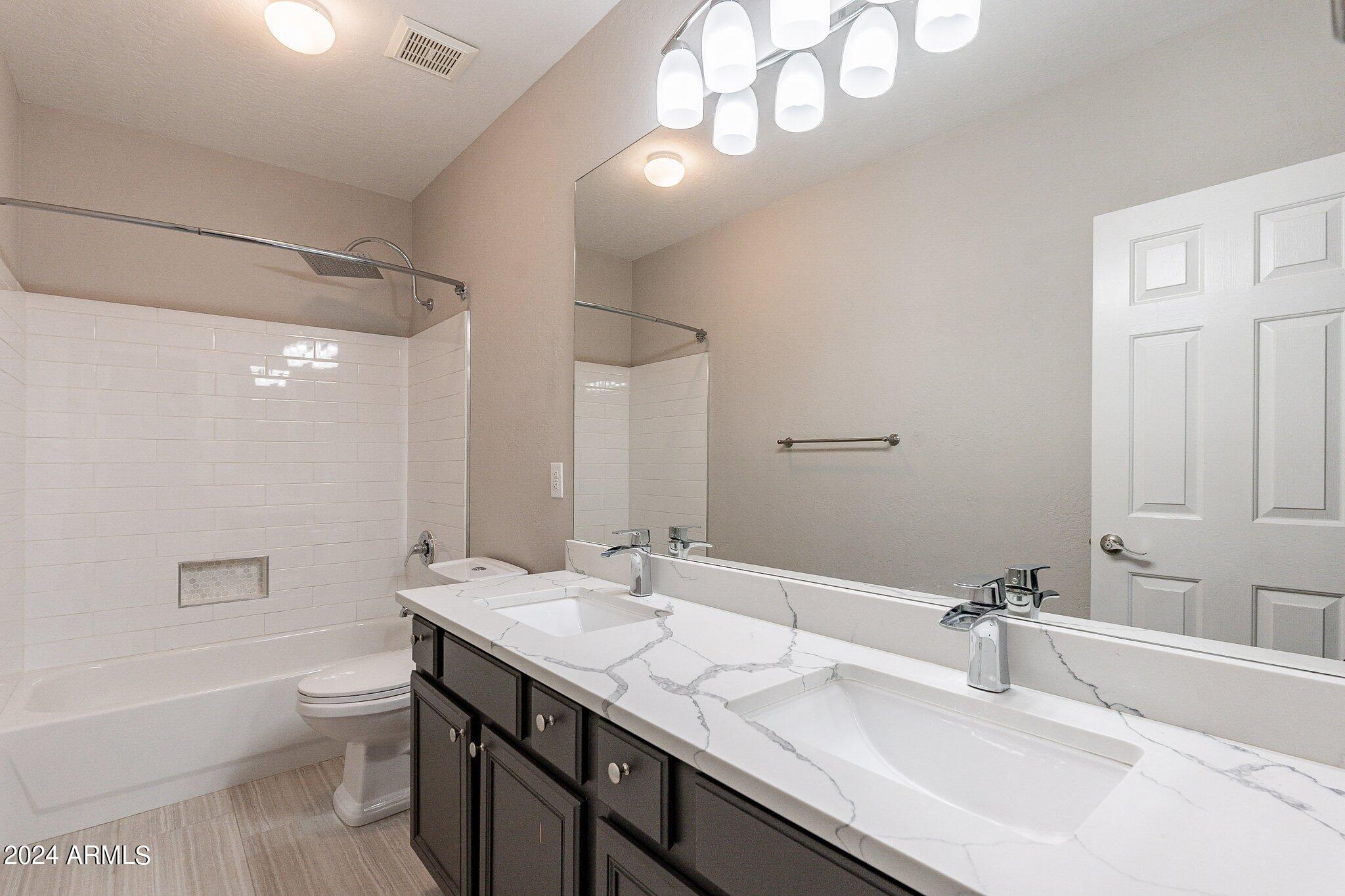 4414 E MORNING VISTA Lane