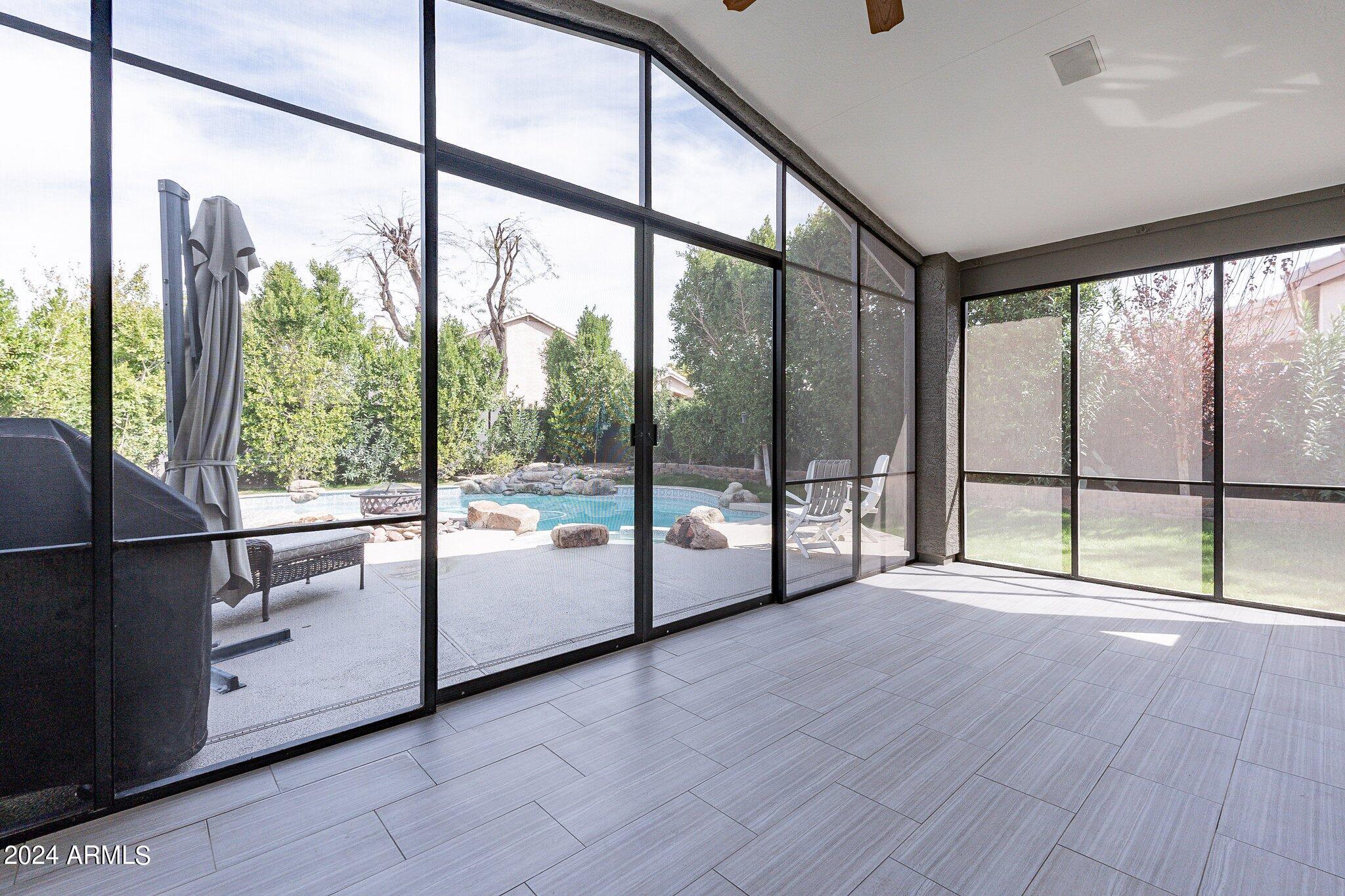 4414 E MORNING VISTA Lane