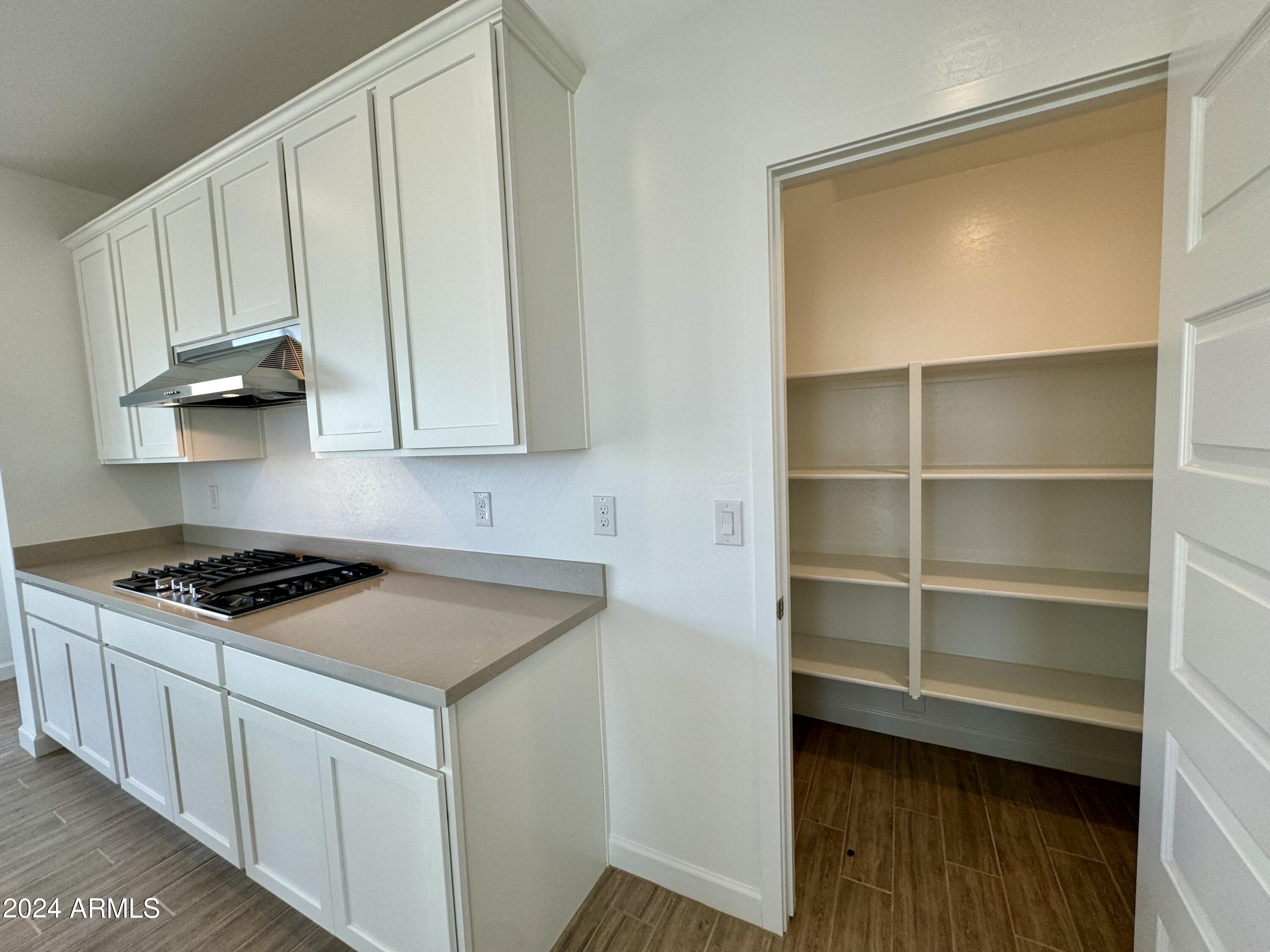 2235 W PASO Trail