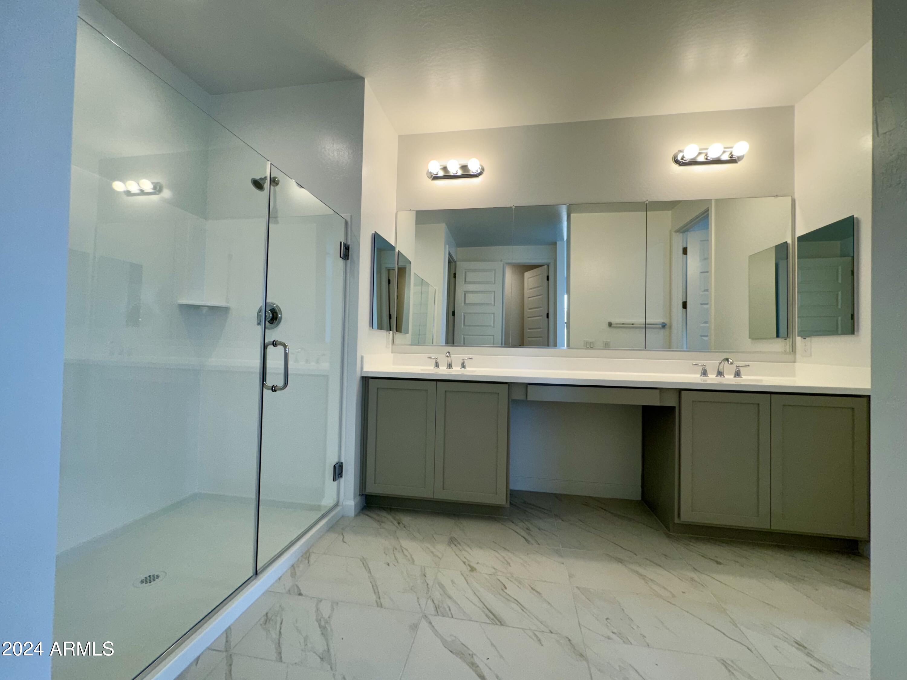 2235 W PASO Trail