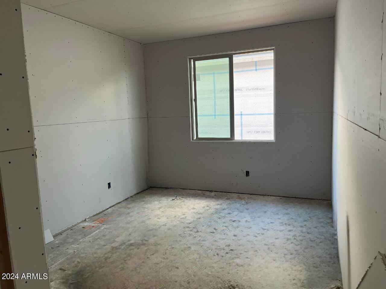 5532 W ALTA MESA Avenue