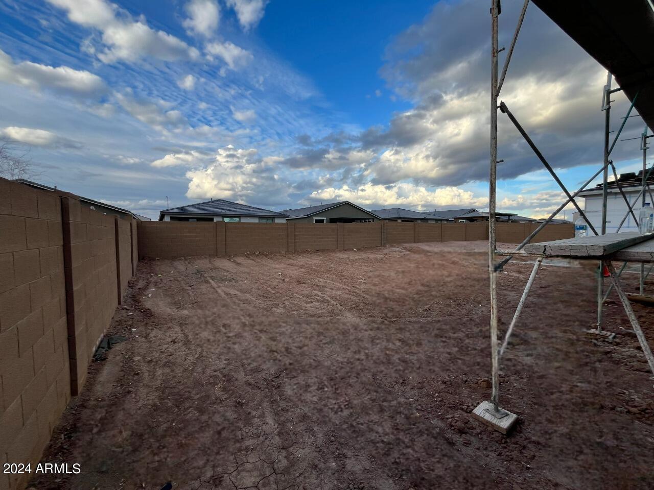 5532 W ALTA MESA Avenue