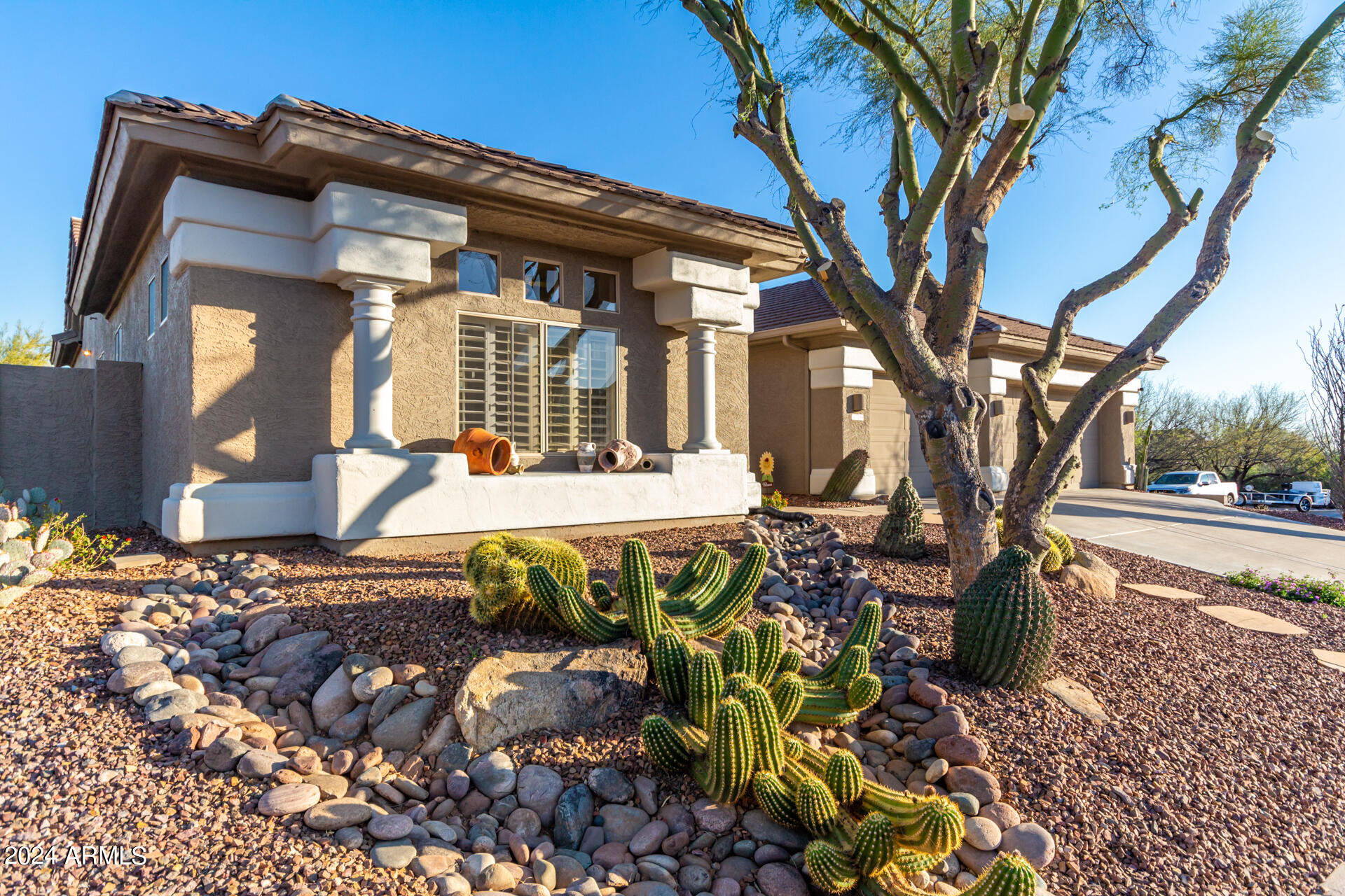 5259 E FOREST PLEASANT Place