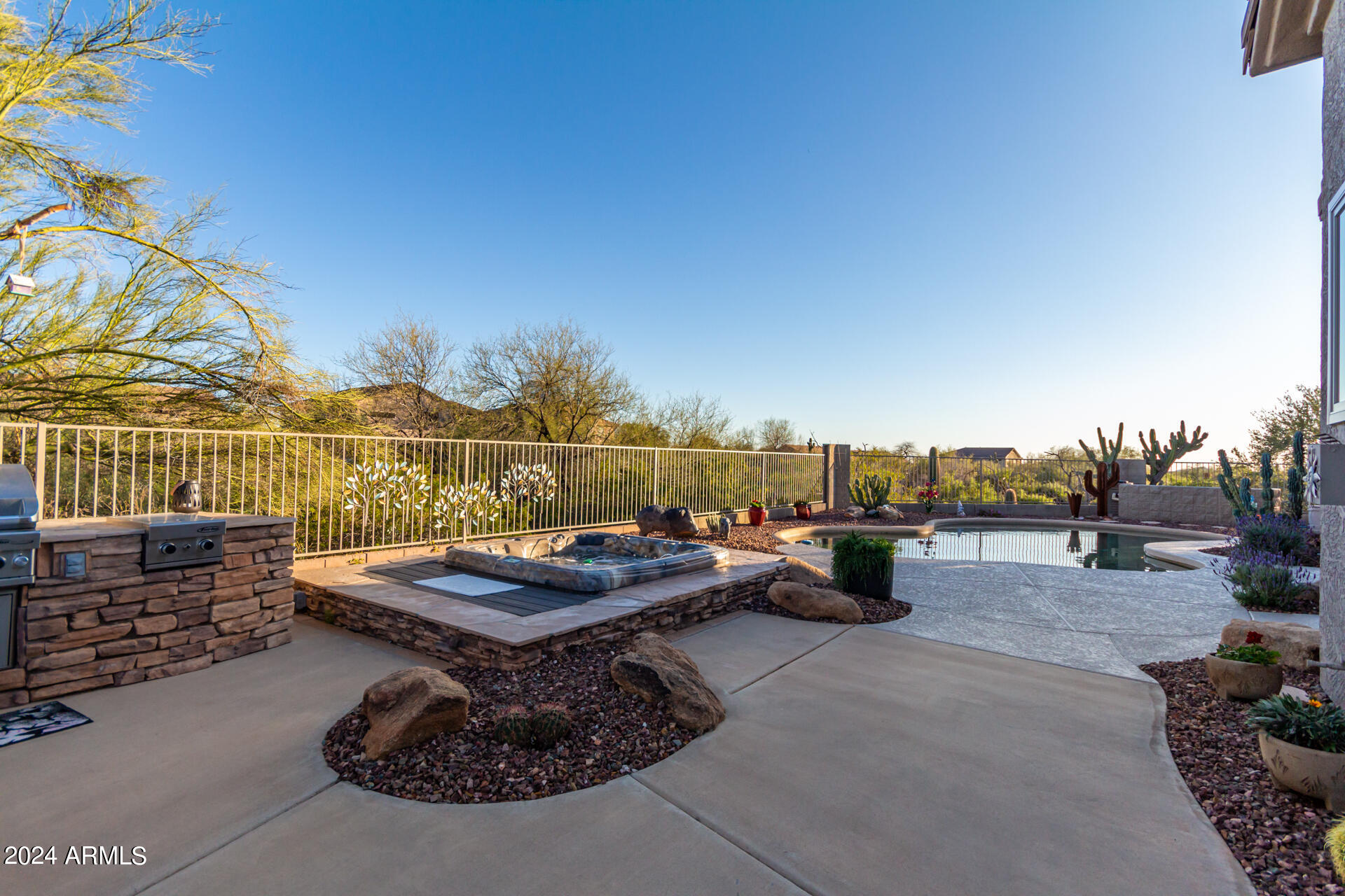 5259 E FOREST PLEASANT Place