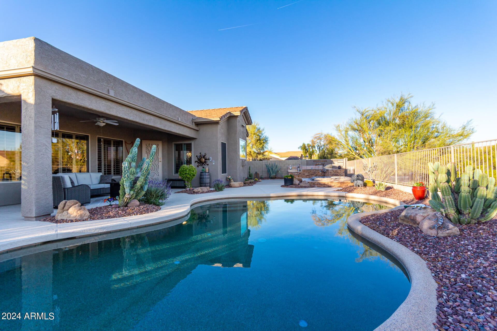 5259 E FOREST PLEASANT Place