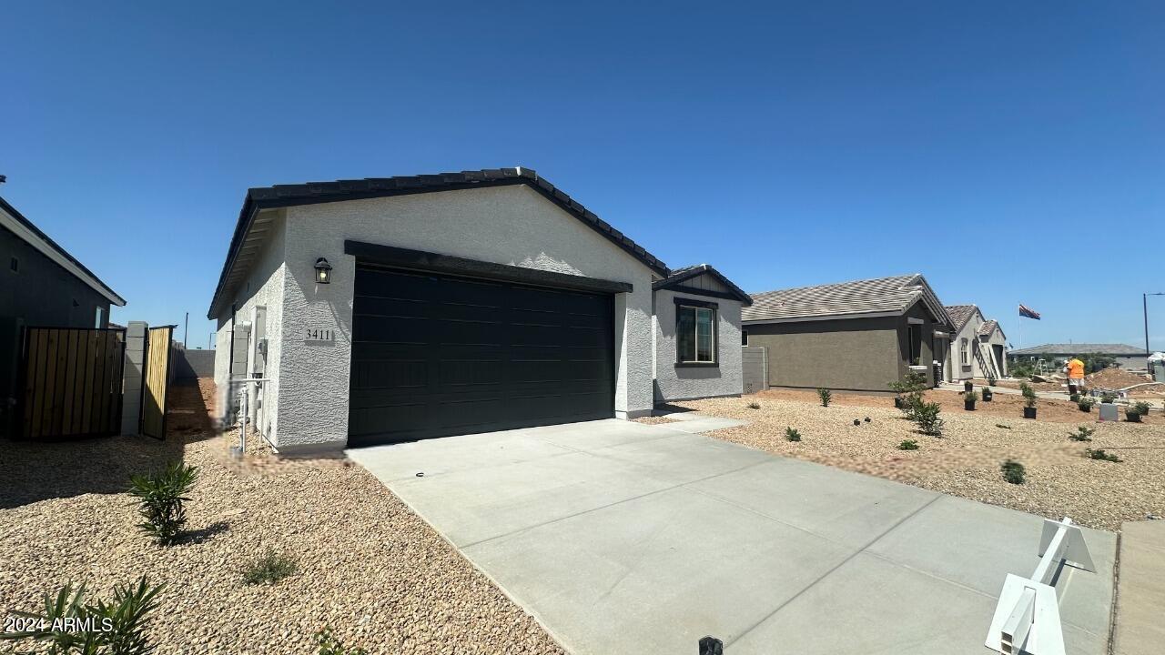 3411 E VALLEYHIGH Trail