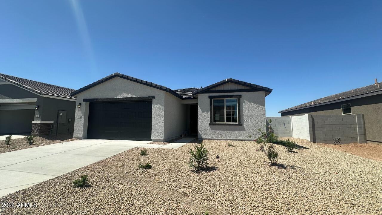 3411 E VALLEYHIGH Trail