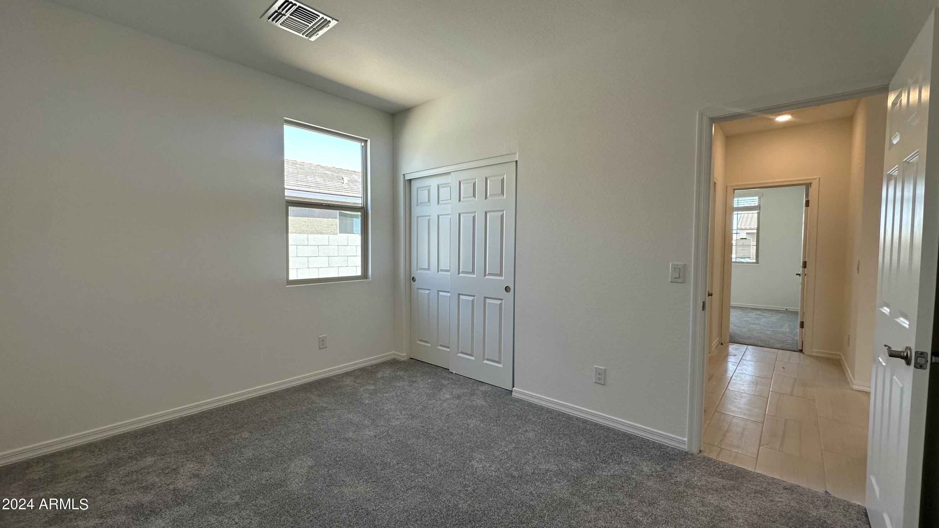 3411 E VALLEYHIGH Trail