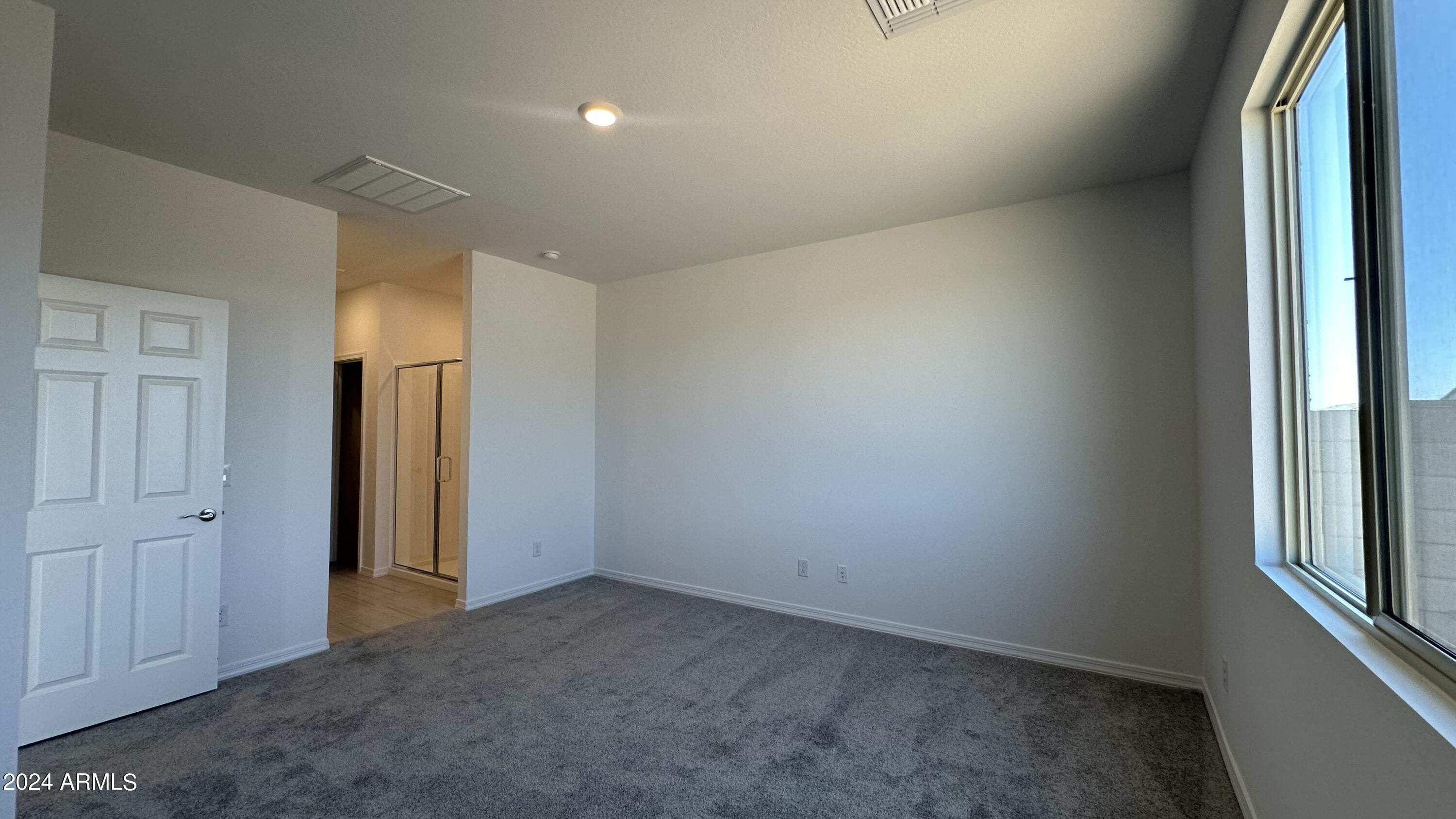 3411 E VALLEYHIGH Trail