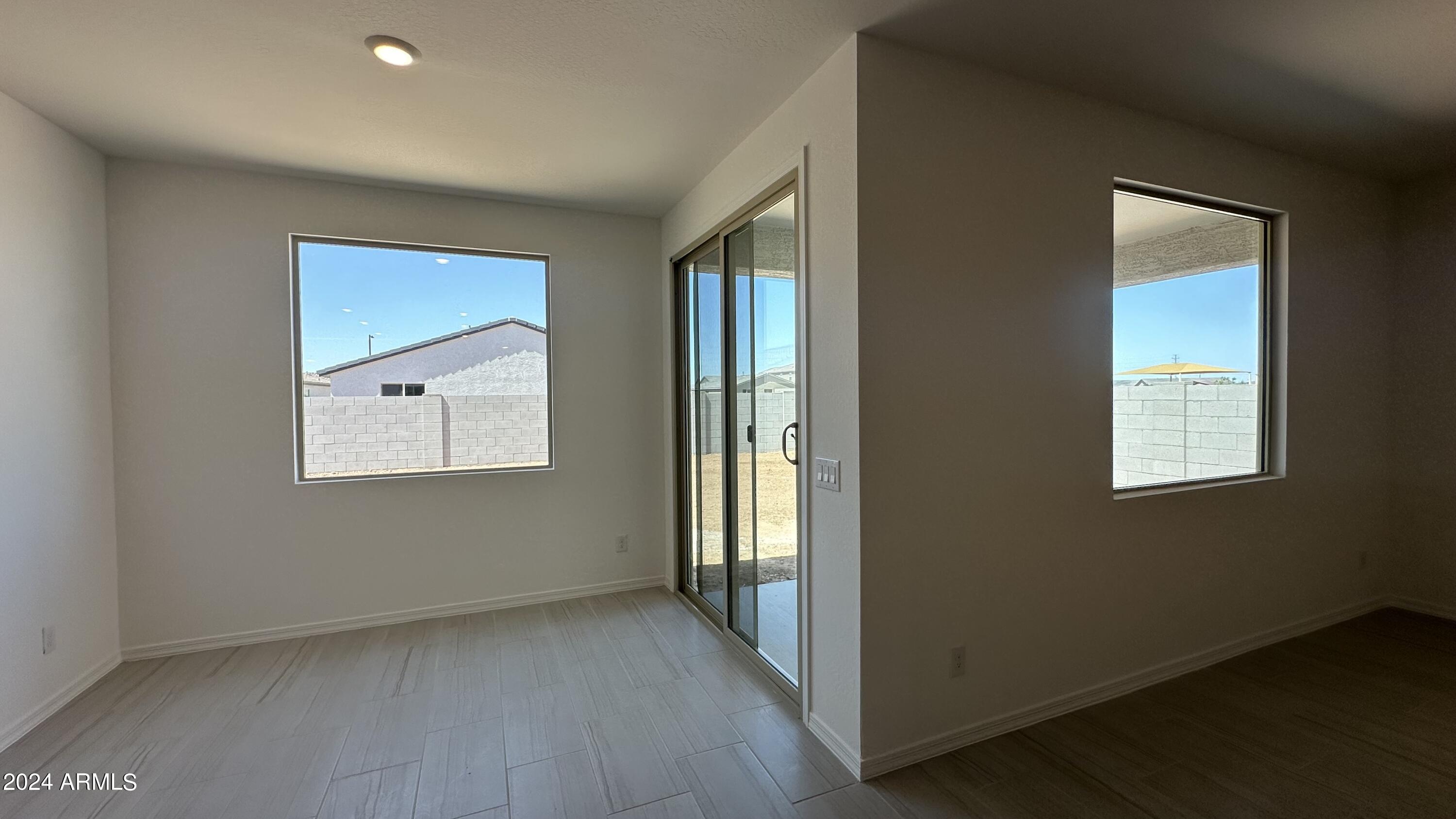 3411 E VALLEYHIGH Trail