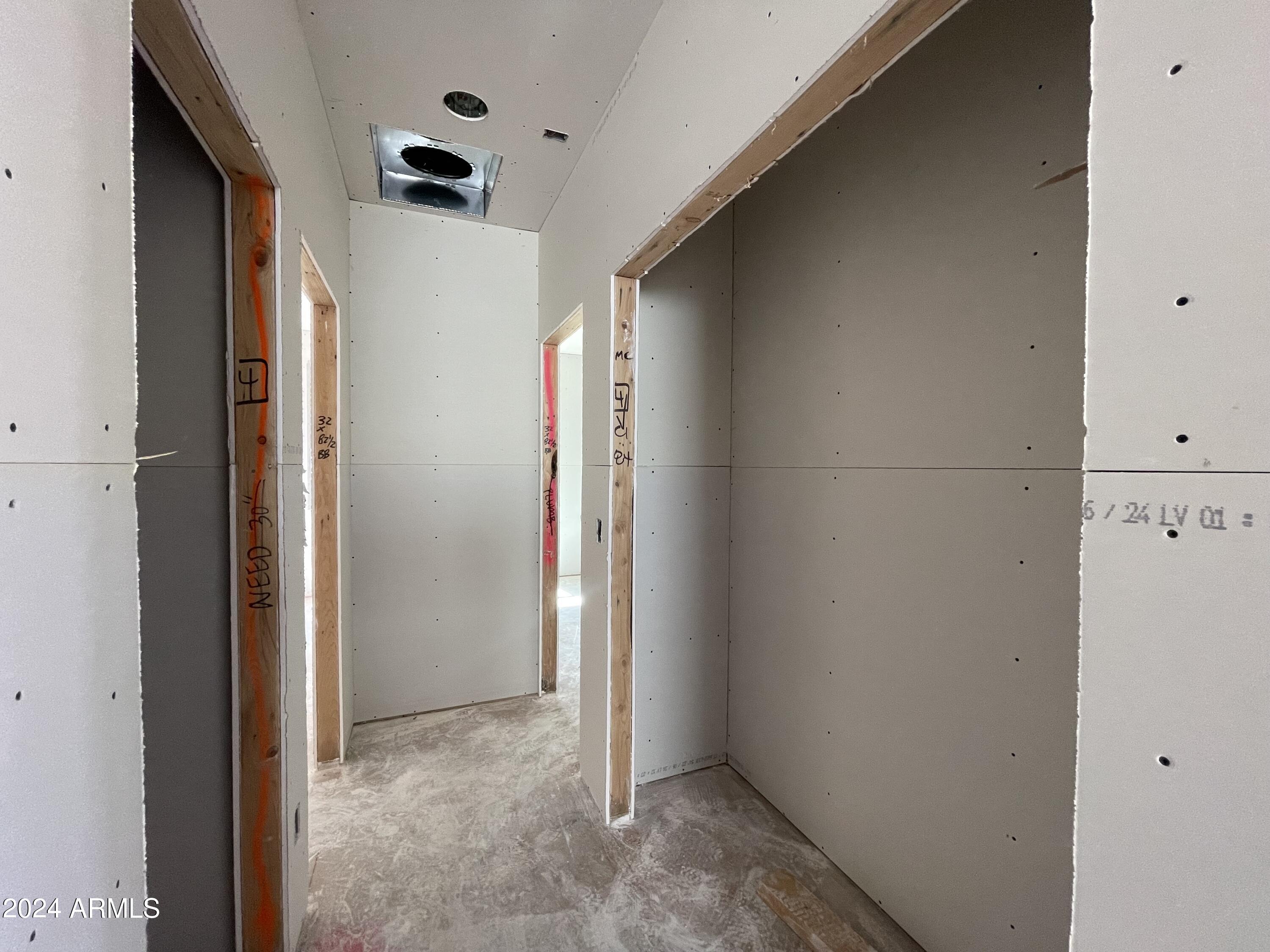 6120 S CALDERON --