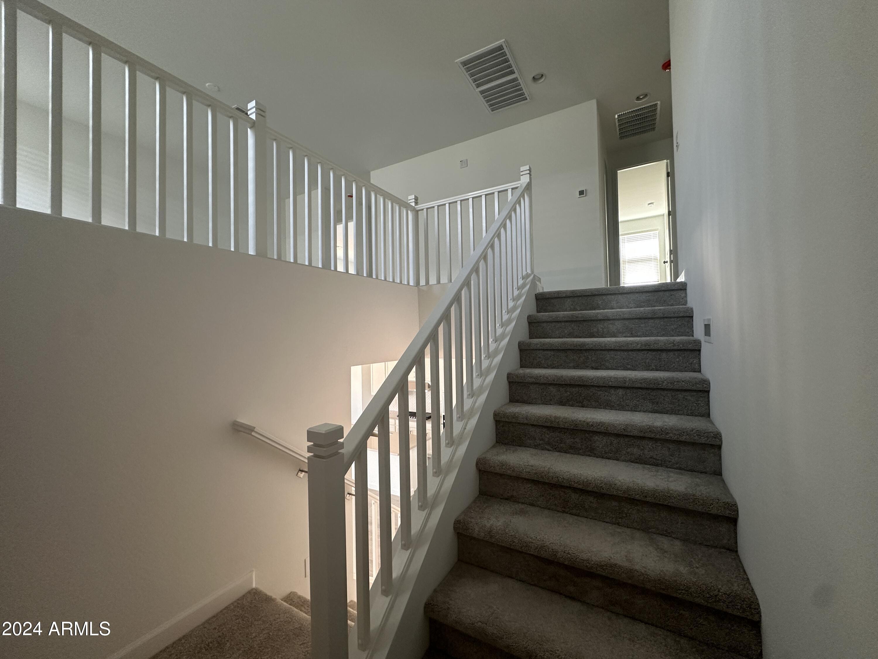 11337 E ULYSSES Avenue