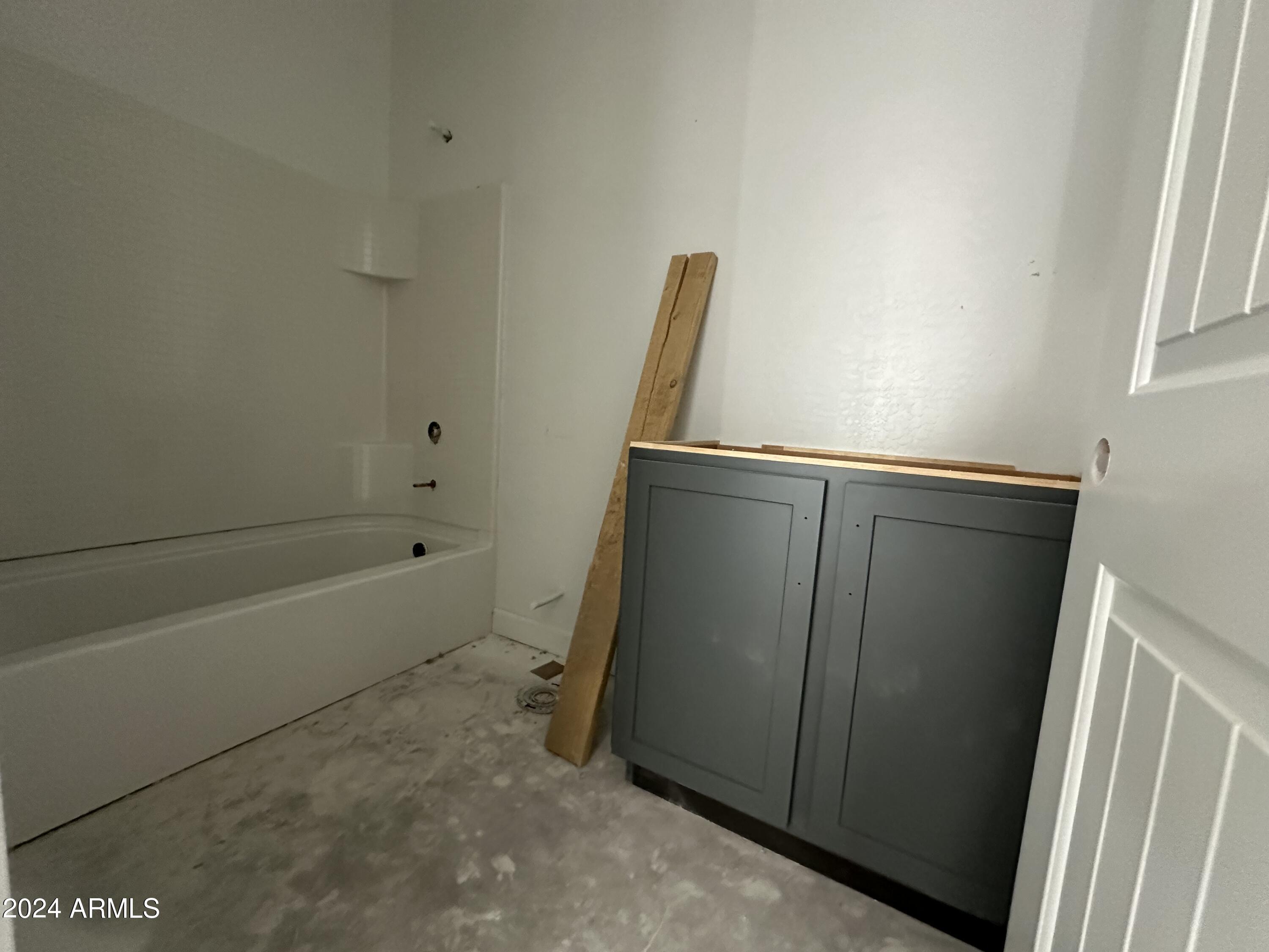 11522 E UTOPIA Avenue