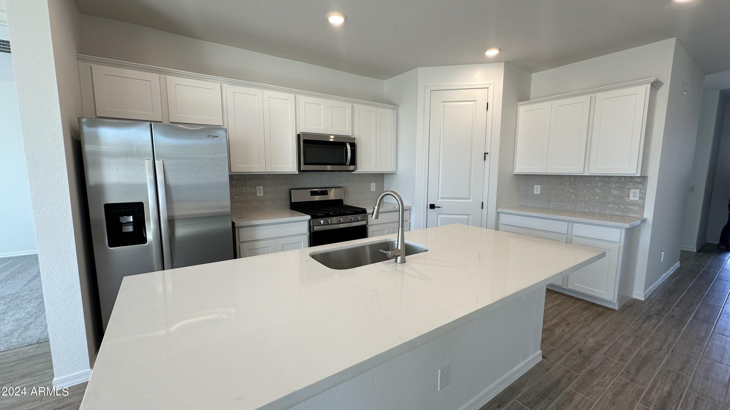 3453 E VALLEYHIGH Trail