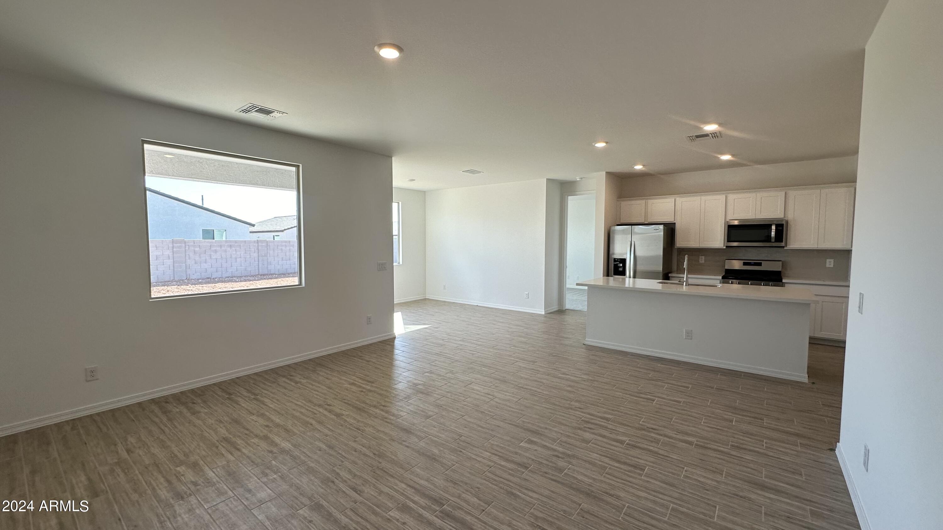 3453 E VALLEYHIGH Trail