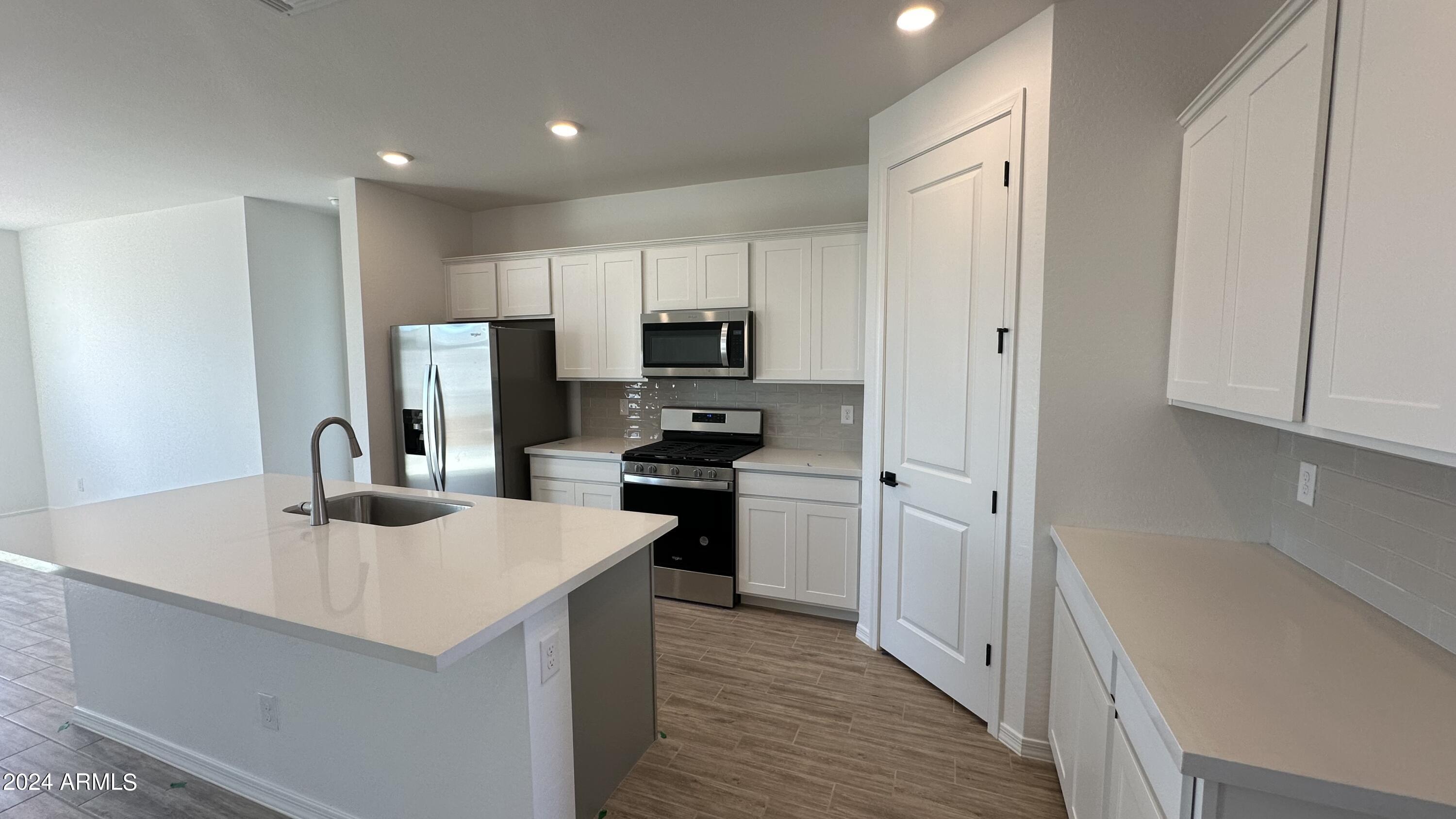 3453 E VALLEYHIGH Trail