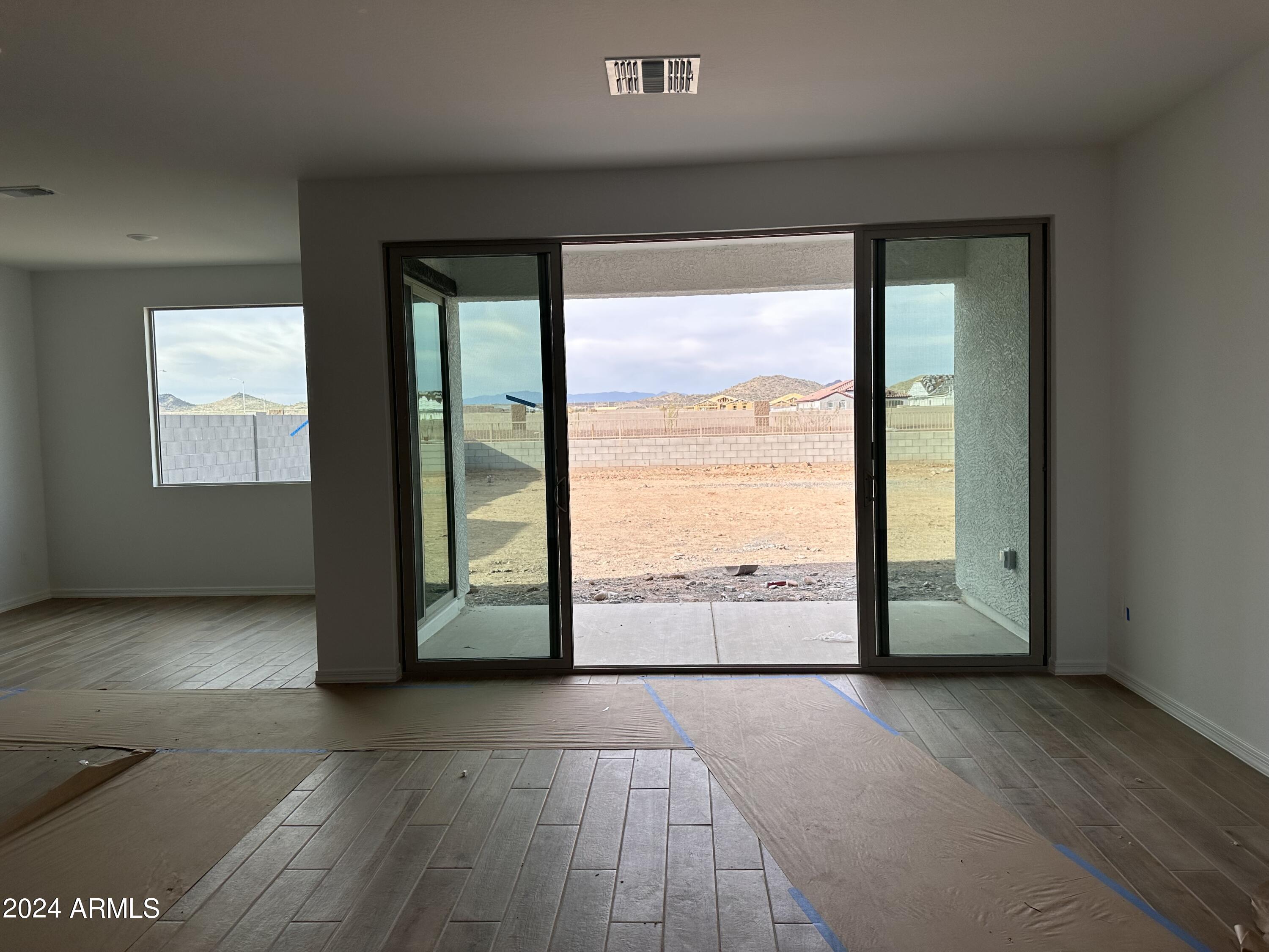 7688 W AVENIDA DEL REY --