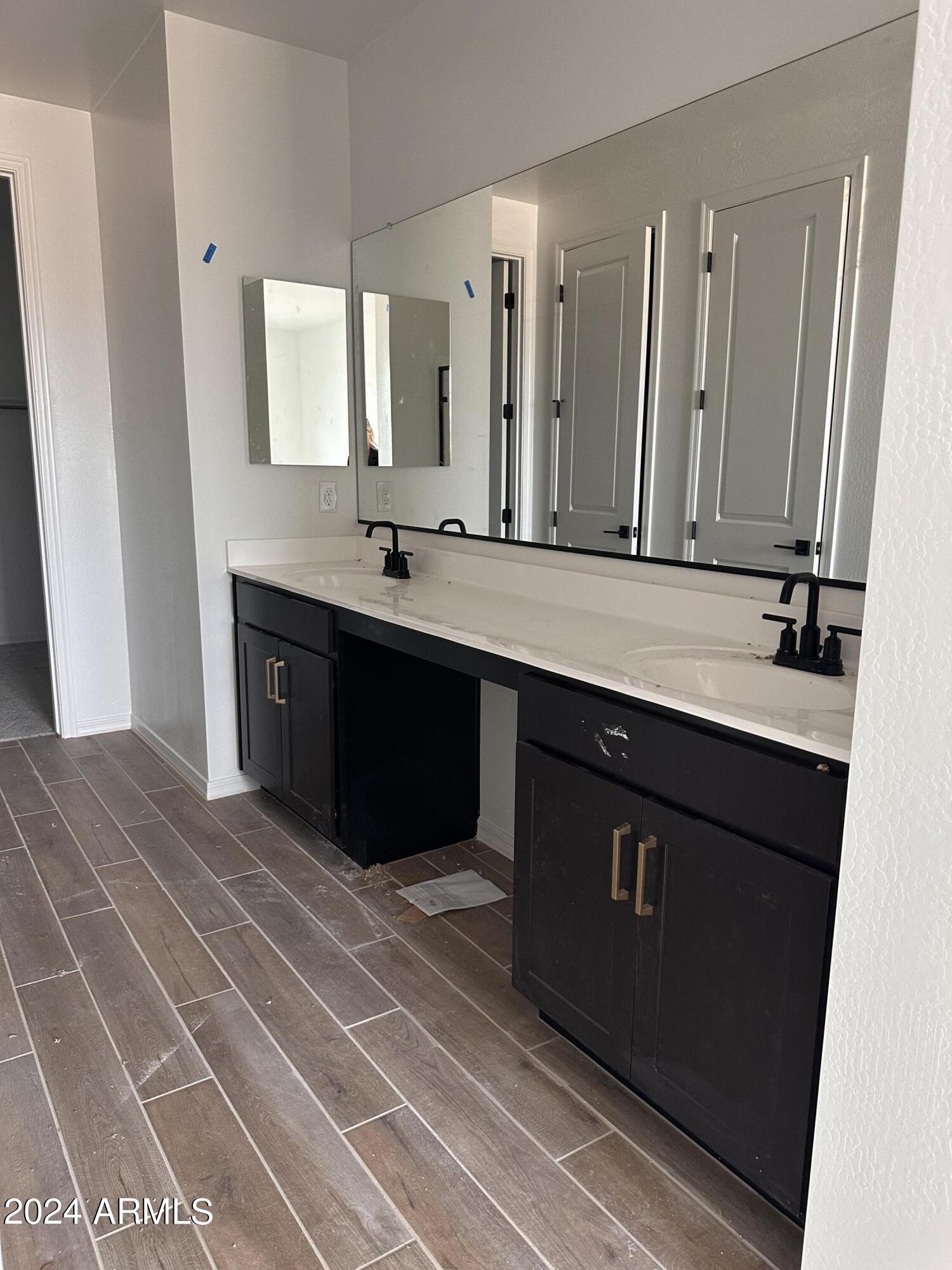 7688 W AVENIDA DEL REY --