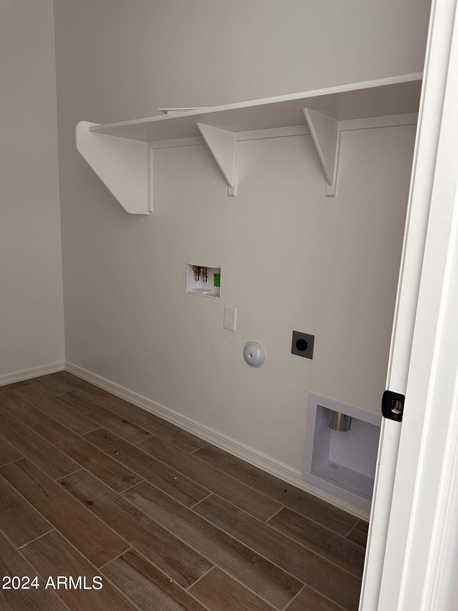 7688 W AVENIDA DEL REY --