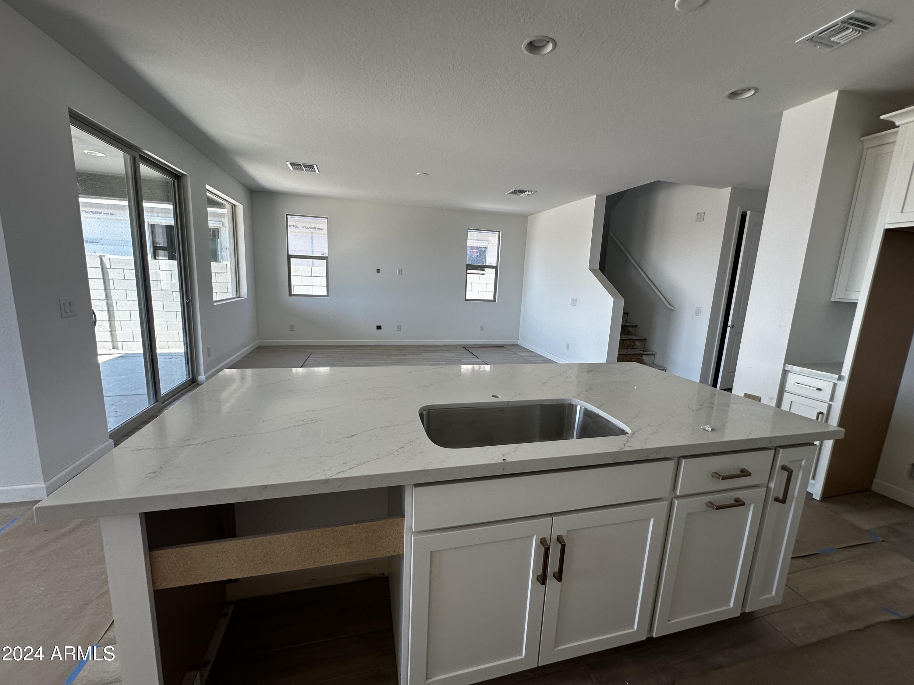 6146 S EMERY --