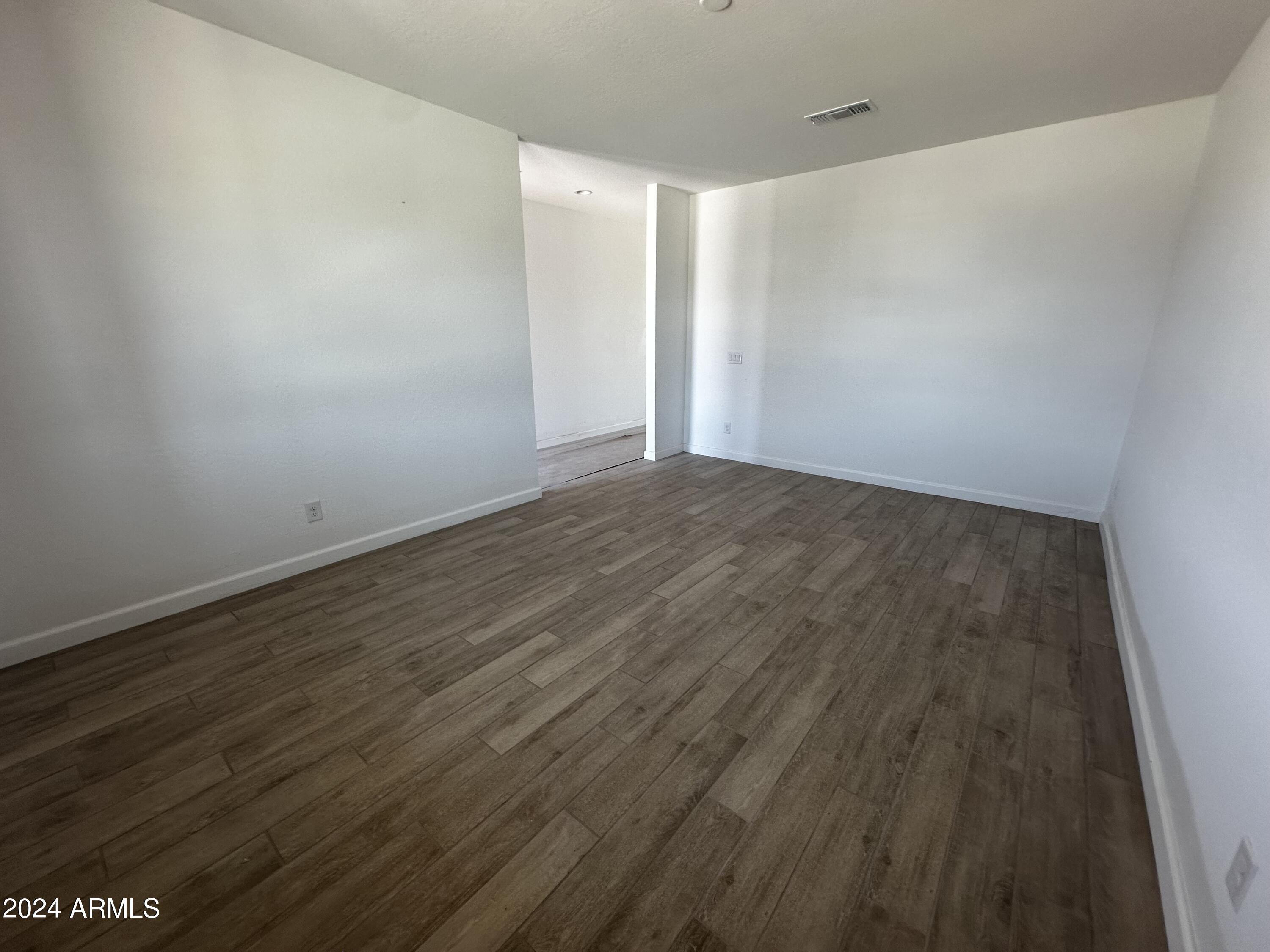 6146 S EMERY --