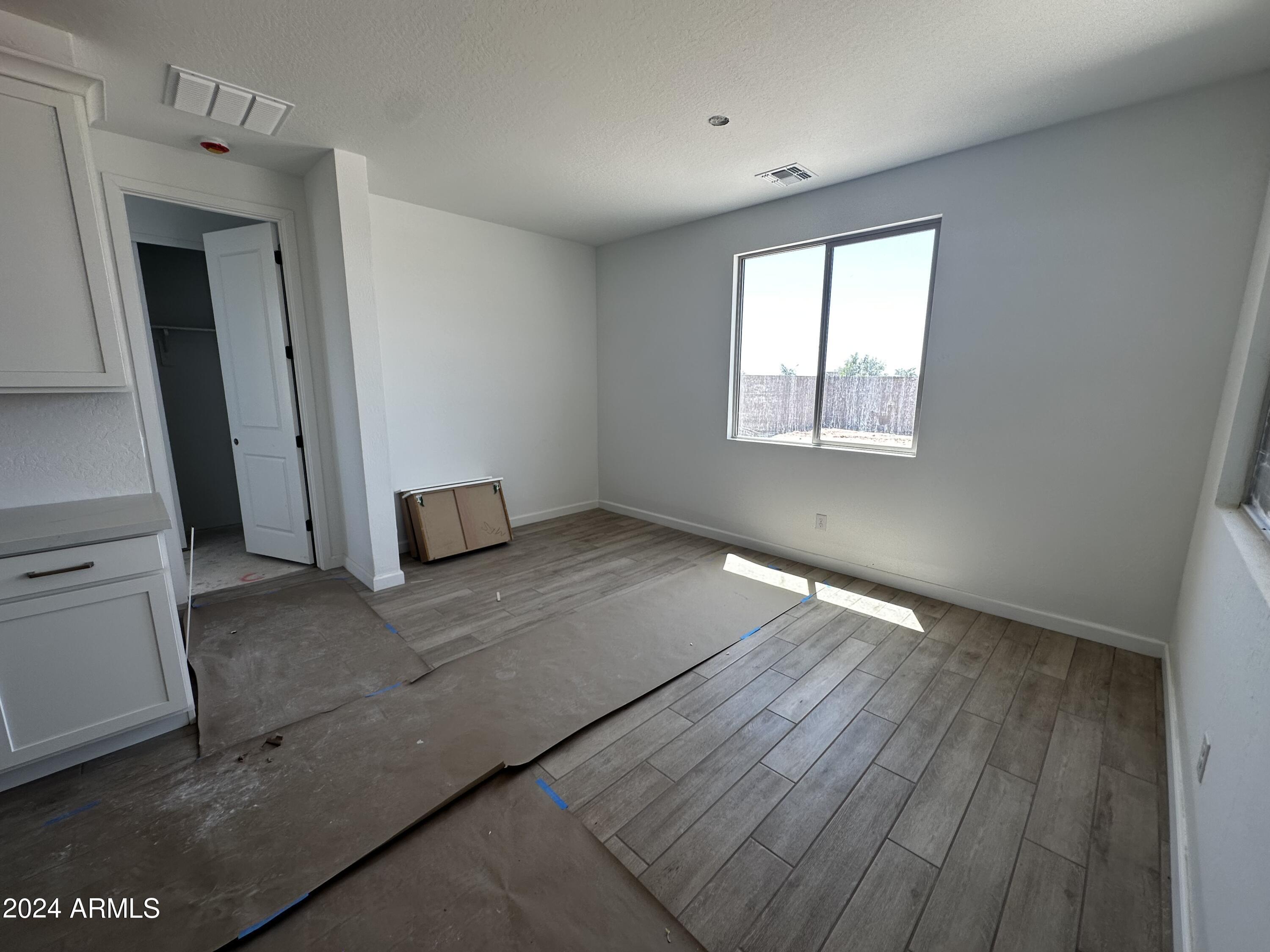 6146 S EMERY --