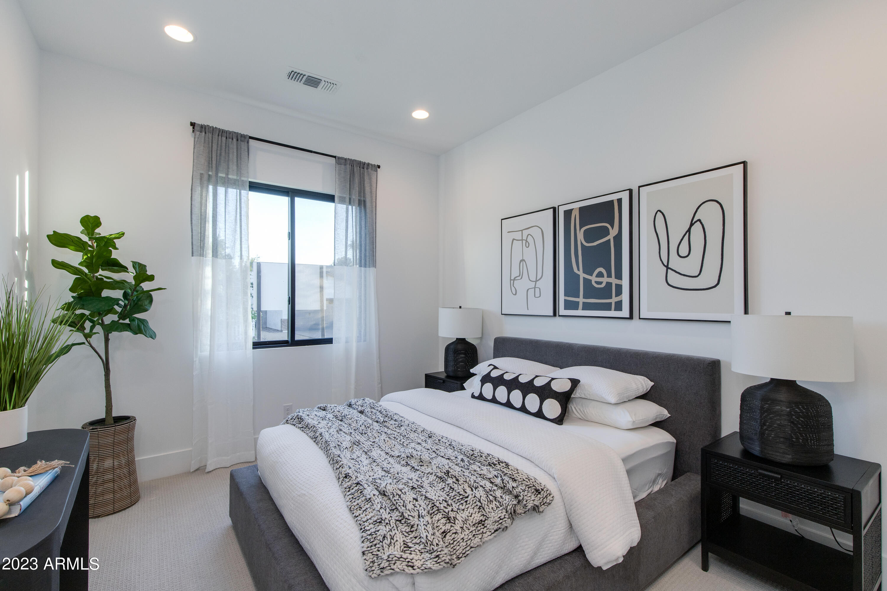 4346 E CHEERY LYNN Road