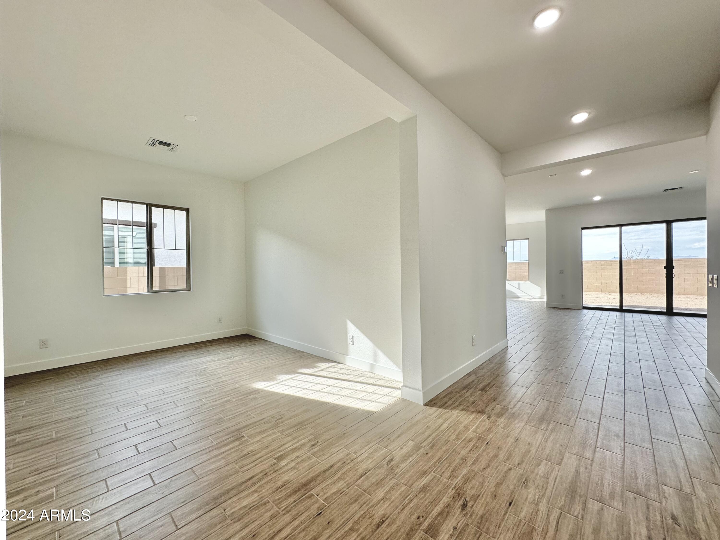 22684 E LORDS Way