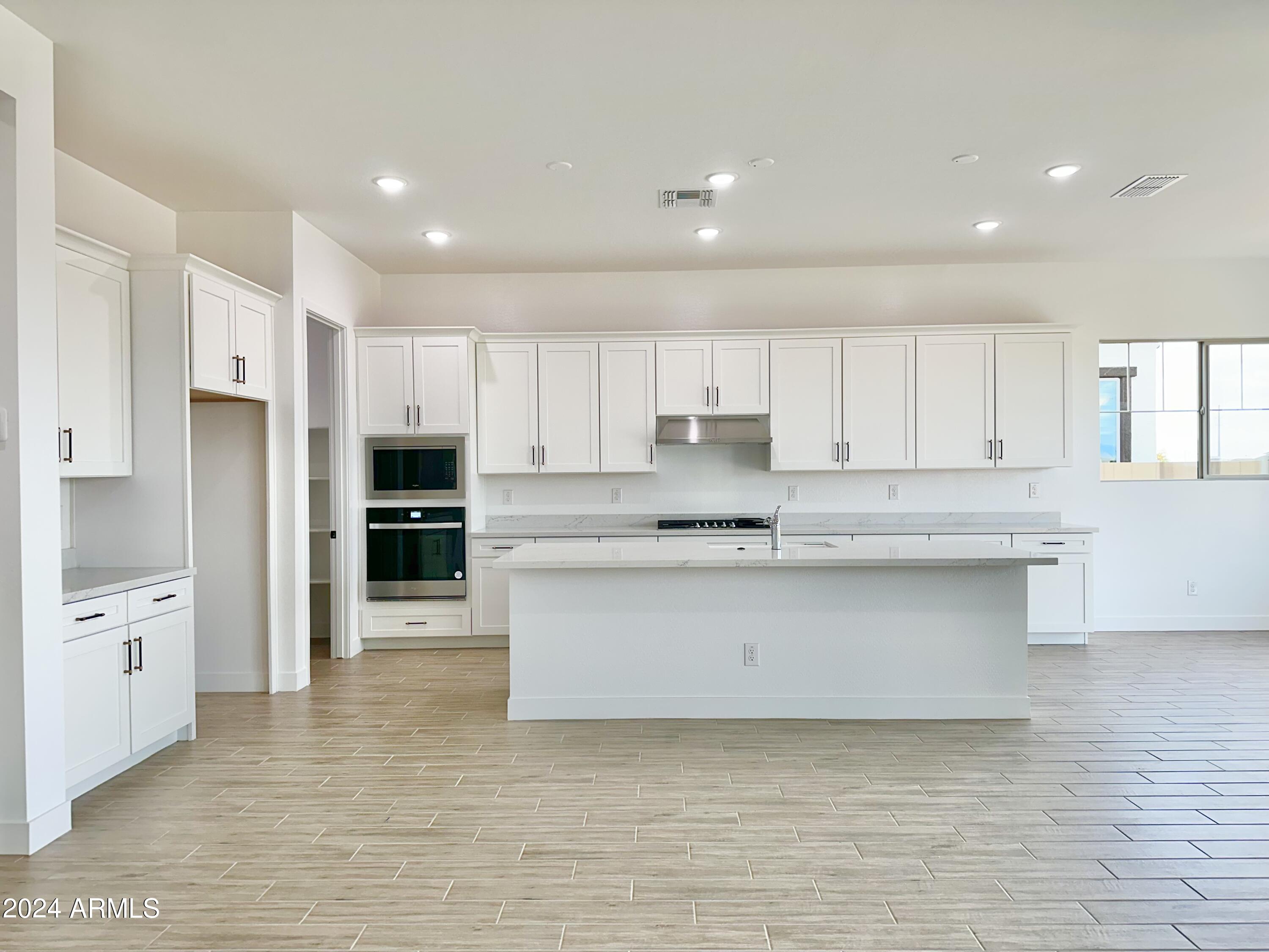 22684 E LORDS Way