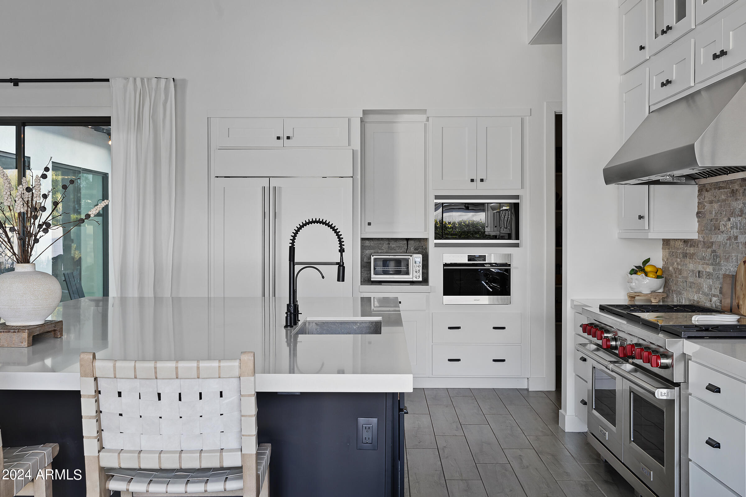 2668 E KINGBIRD Court