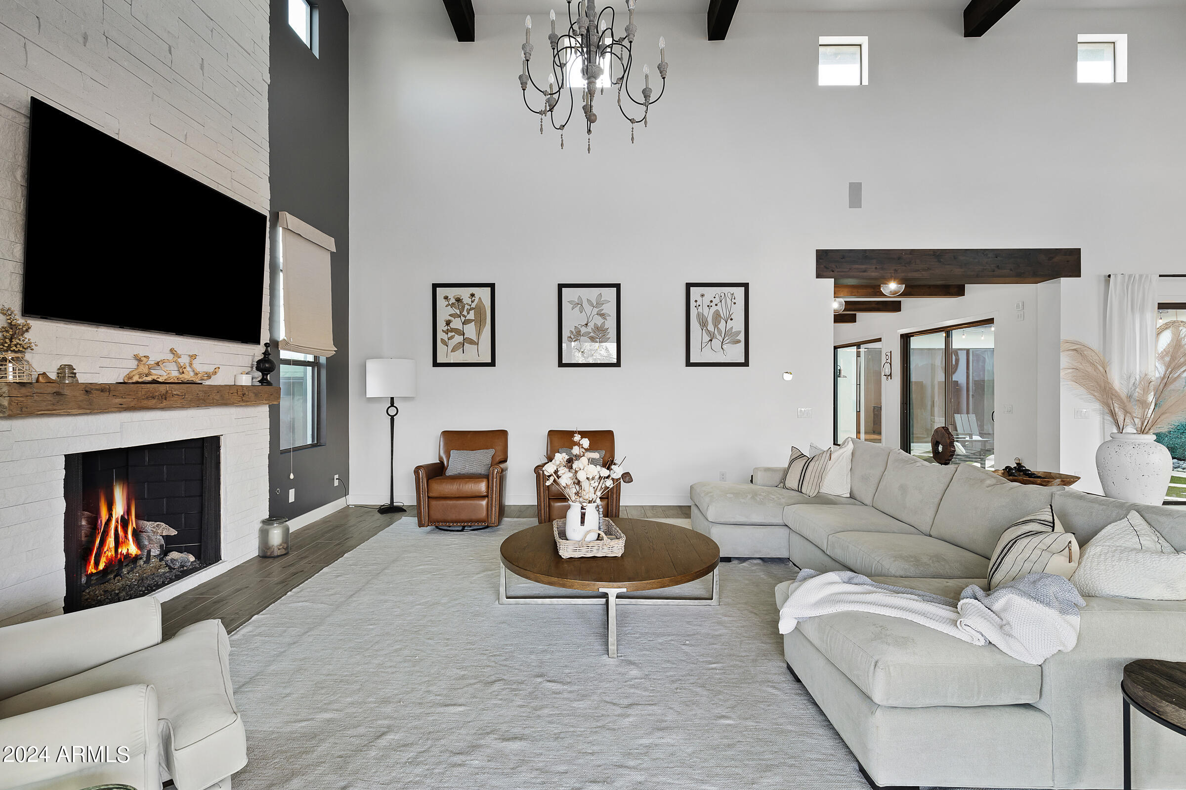 2668 E KINGBIRD Court