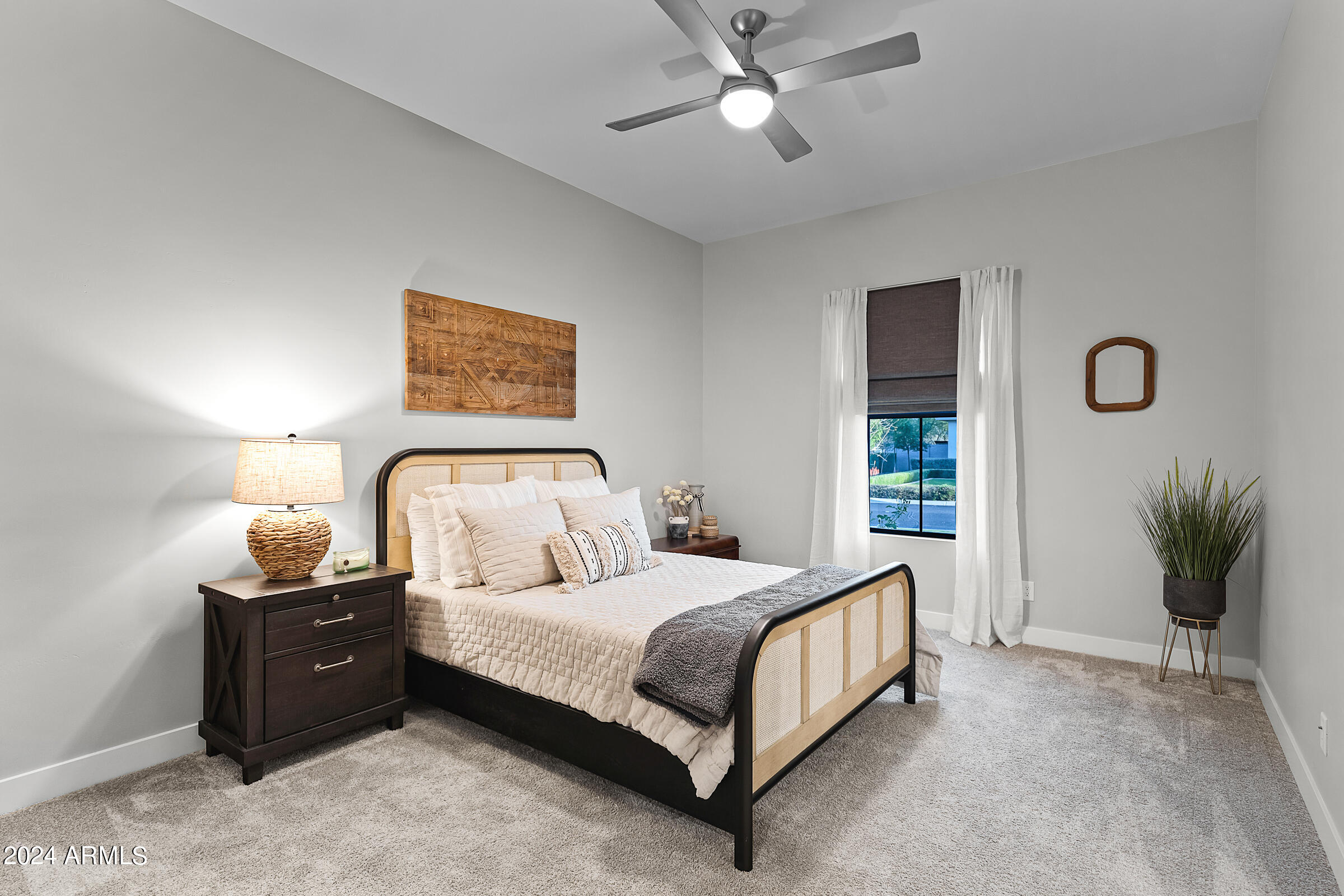 2668 E KINGBIRD Court