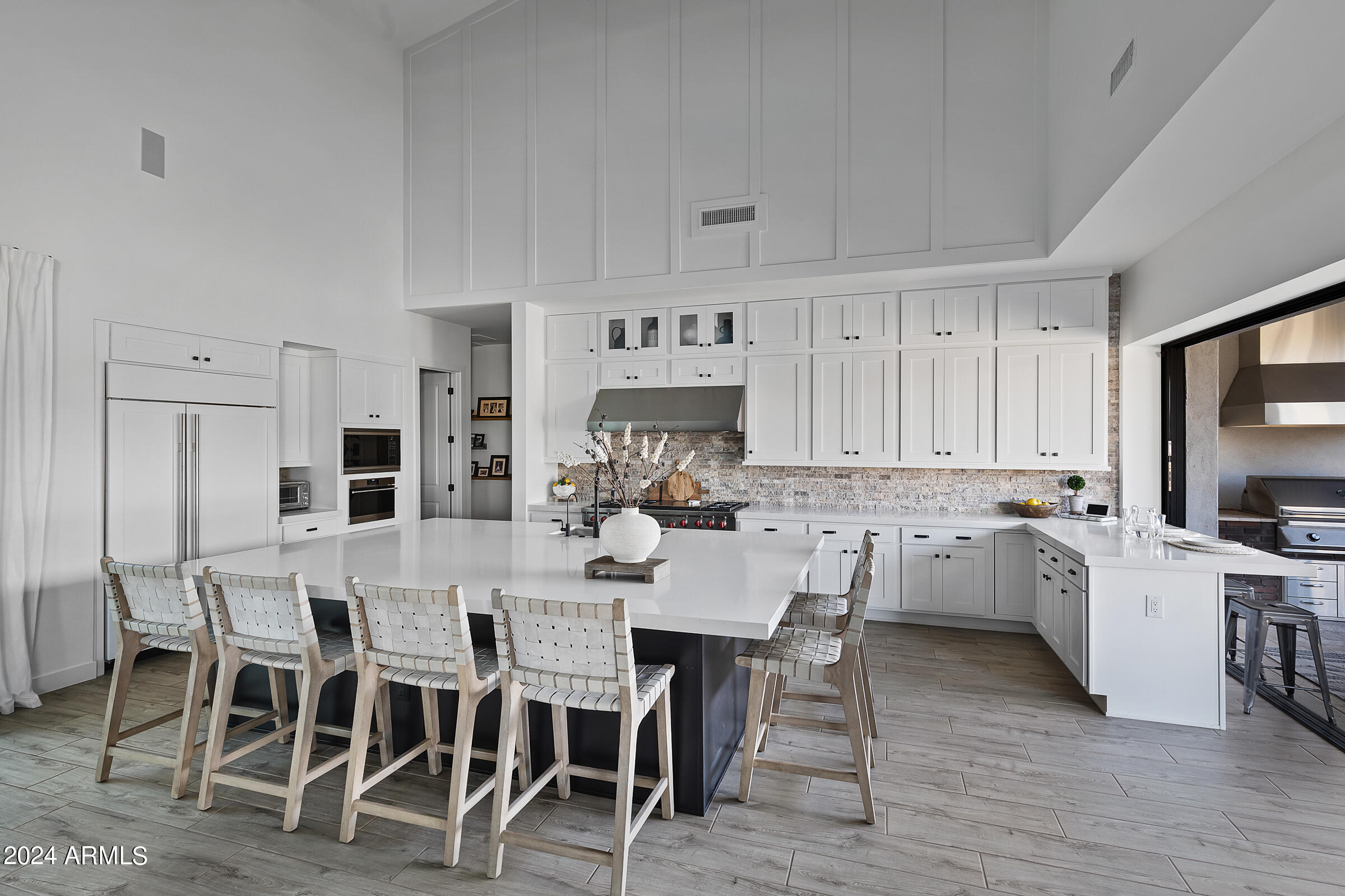 2668 E KINGBIRD Court